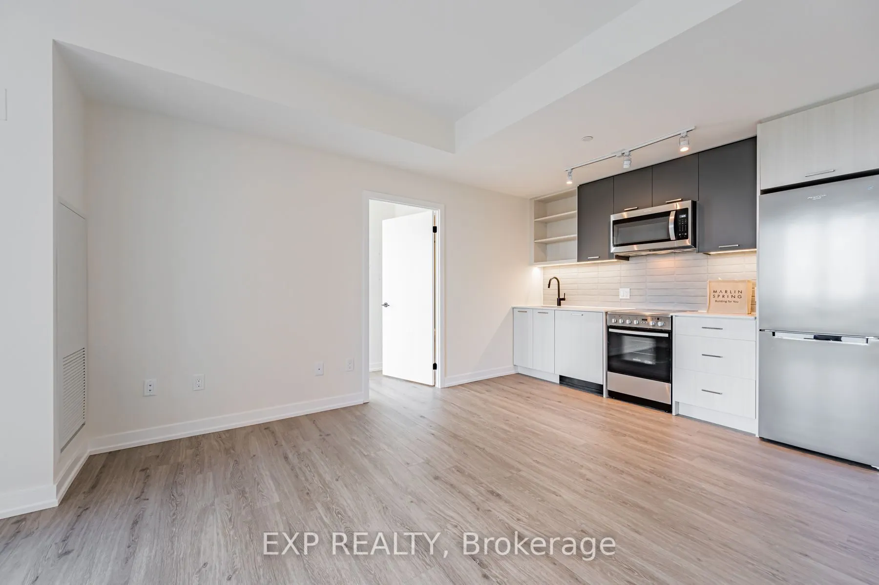 2300 St Clair Avenue W #803