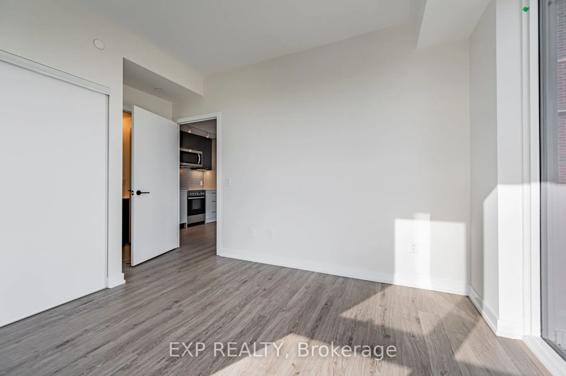 2300 St Clair Avenue W #803