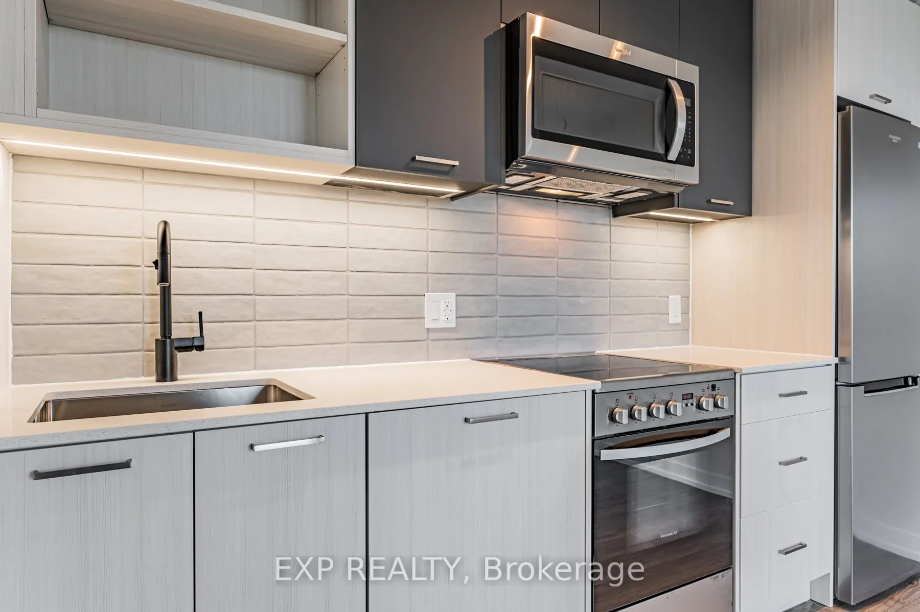 2300 St Clair Avenue W #803