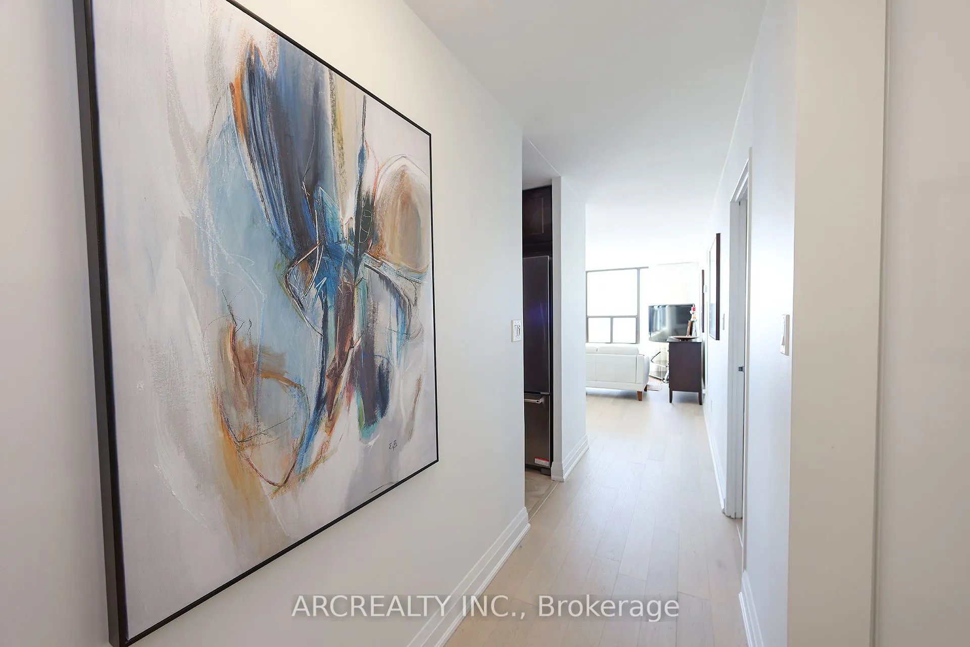 50 Quebec Avenue #2401