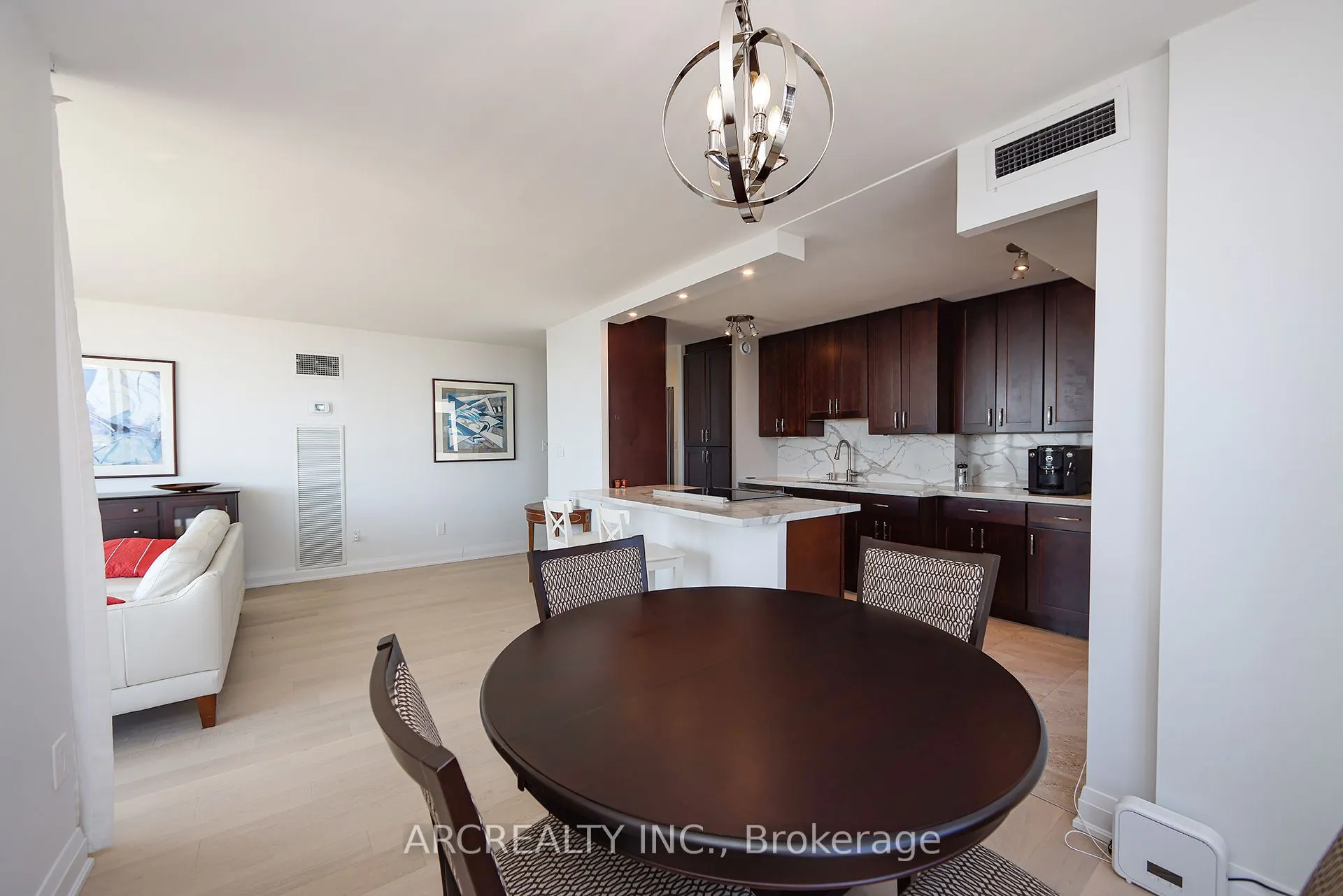 50 Quebec Avenue #2401