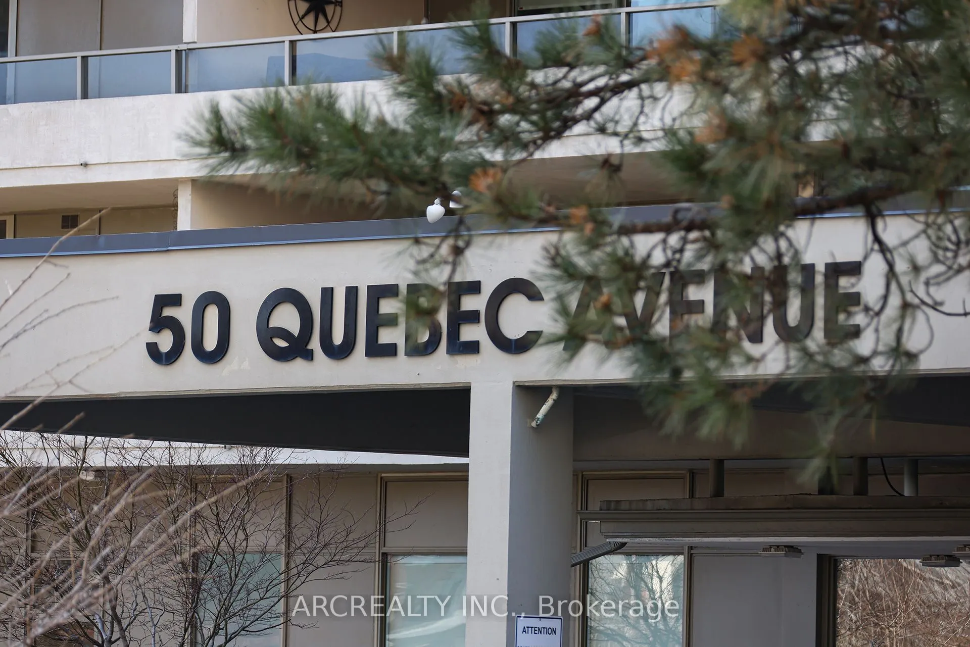 50 Quebec Avenue #2401
