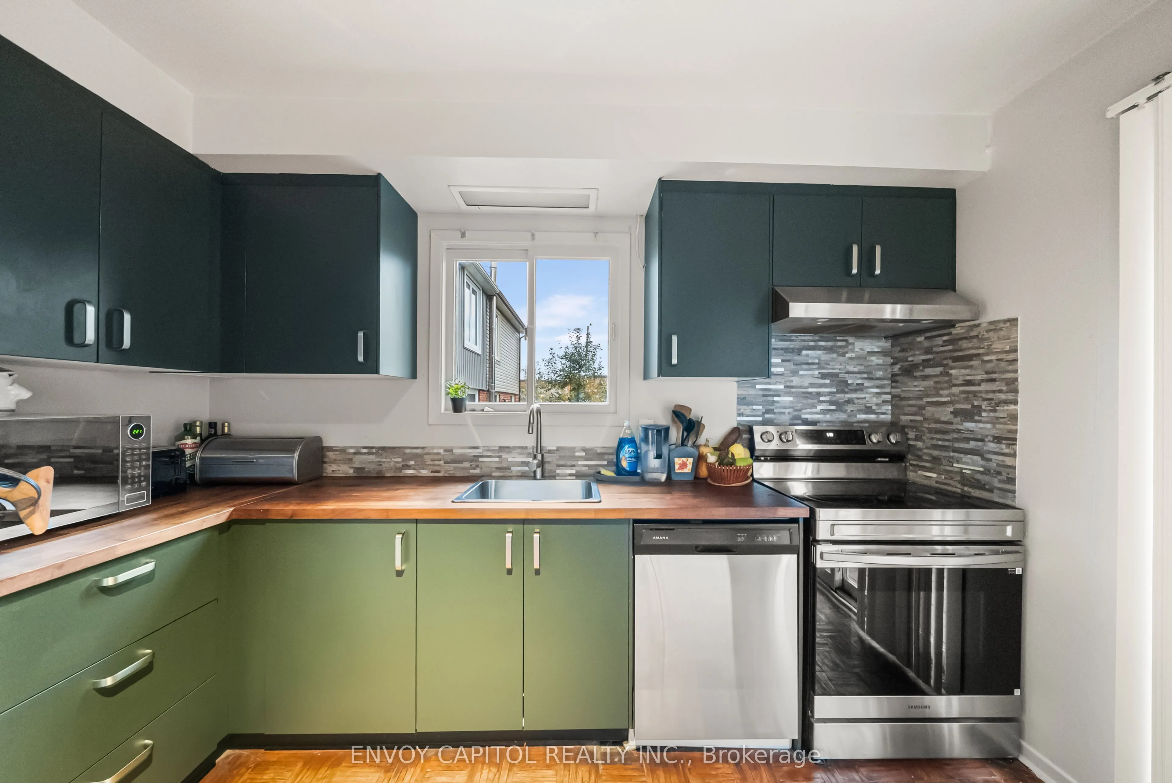 160 Fanshawe Drive