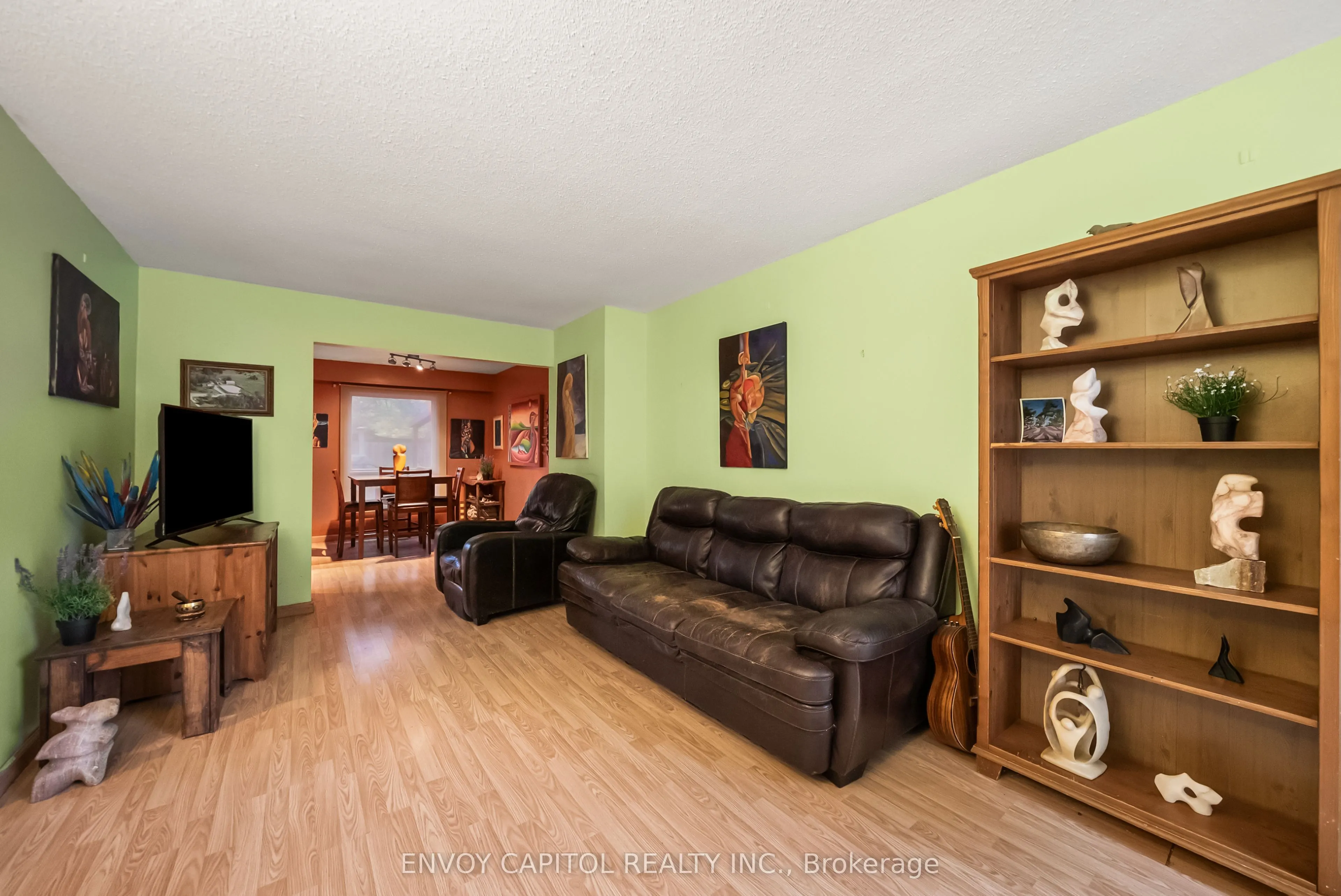 160 Fanshawe Drive