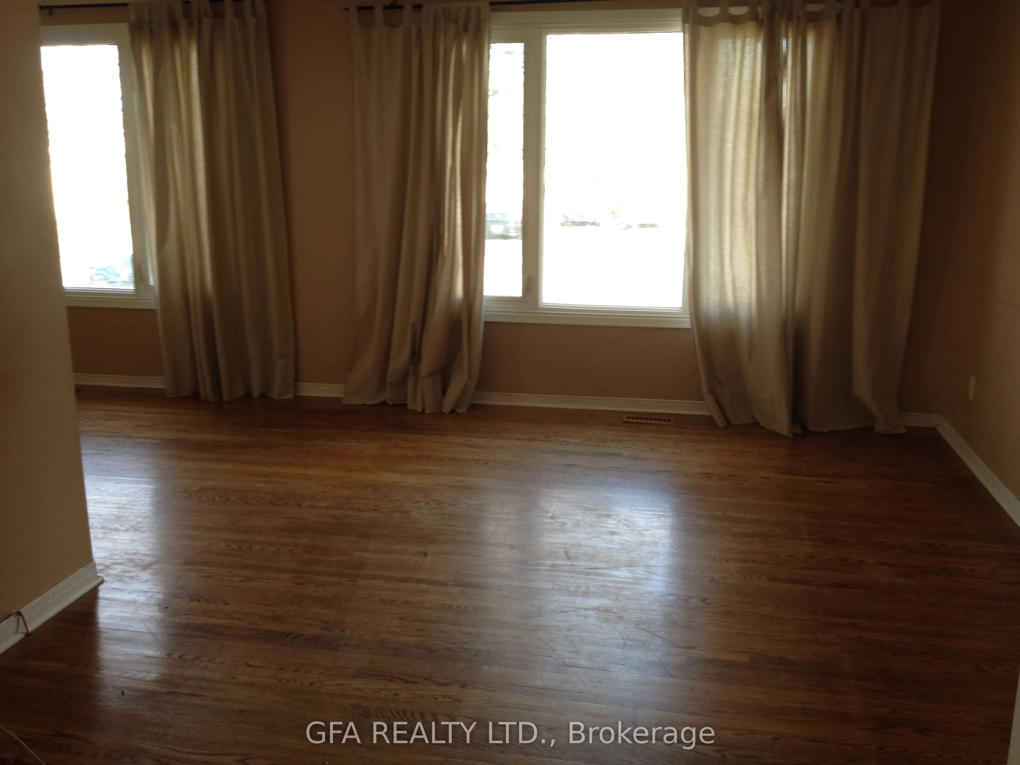 30 Reigate Avenue