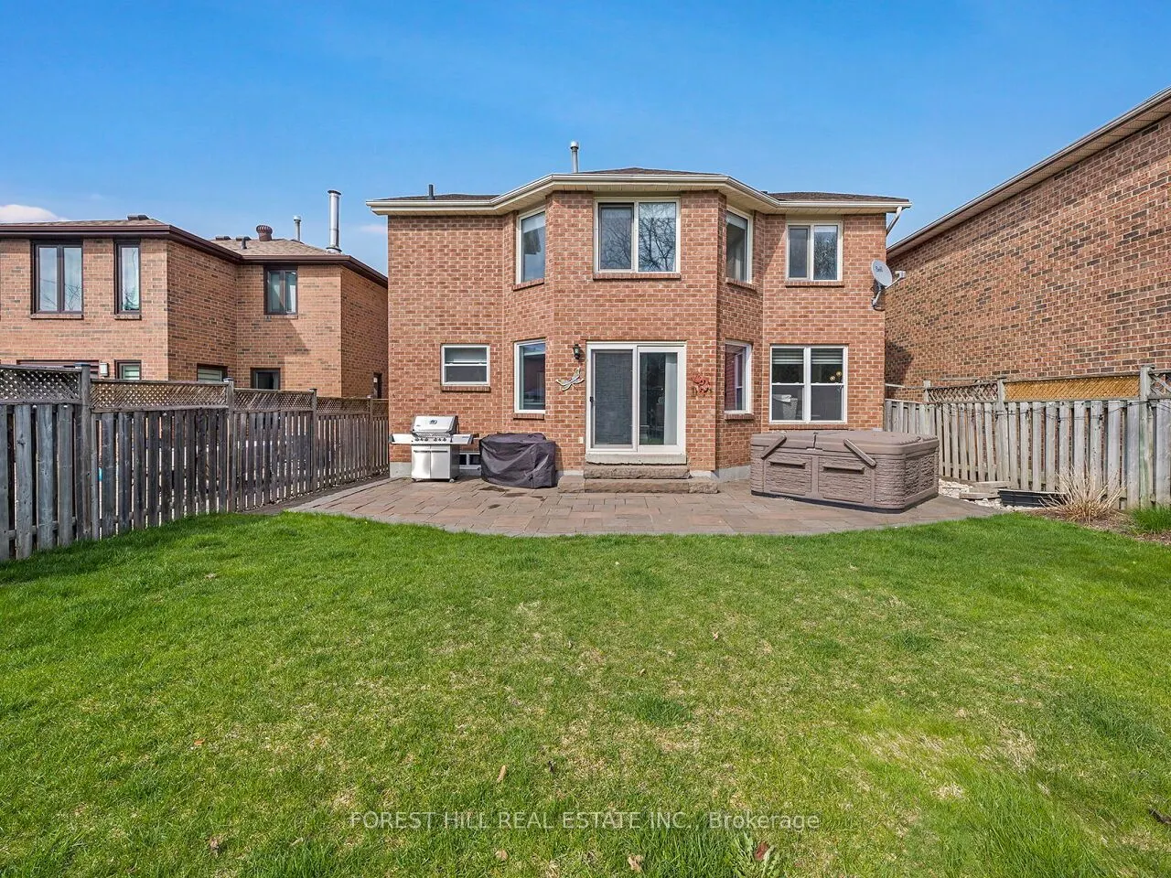 4174 Rossland Crescent