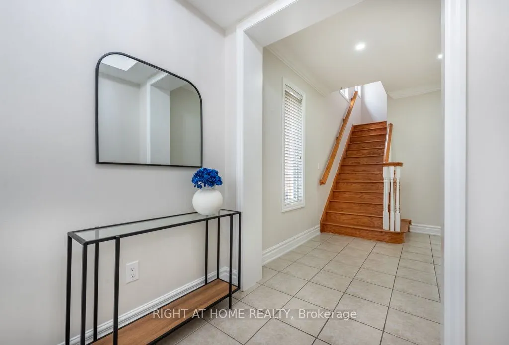 7276 Golden Meadow Court