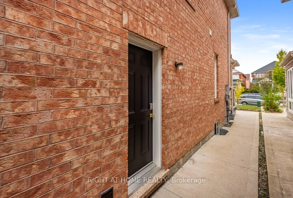 7276 Golden Meadow Court