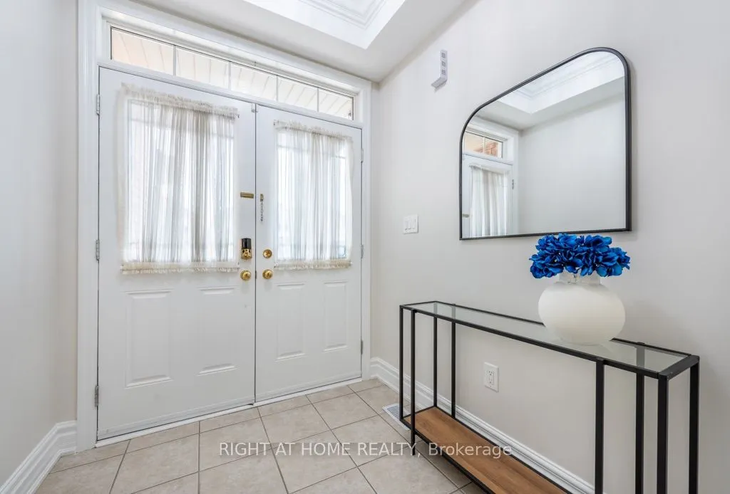 7276 Golden Meadow Court