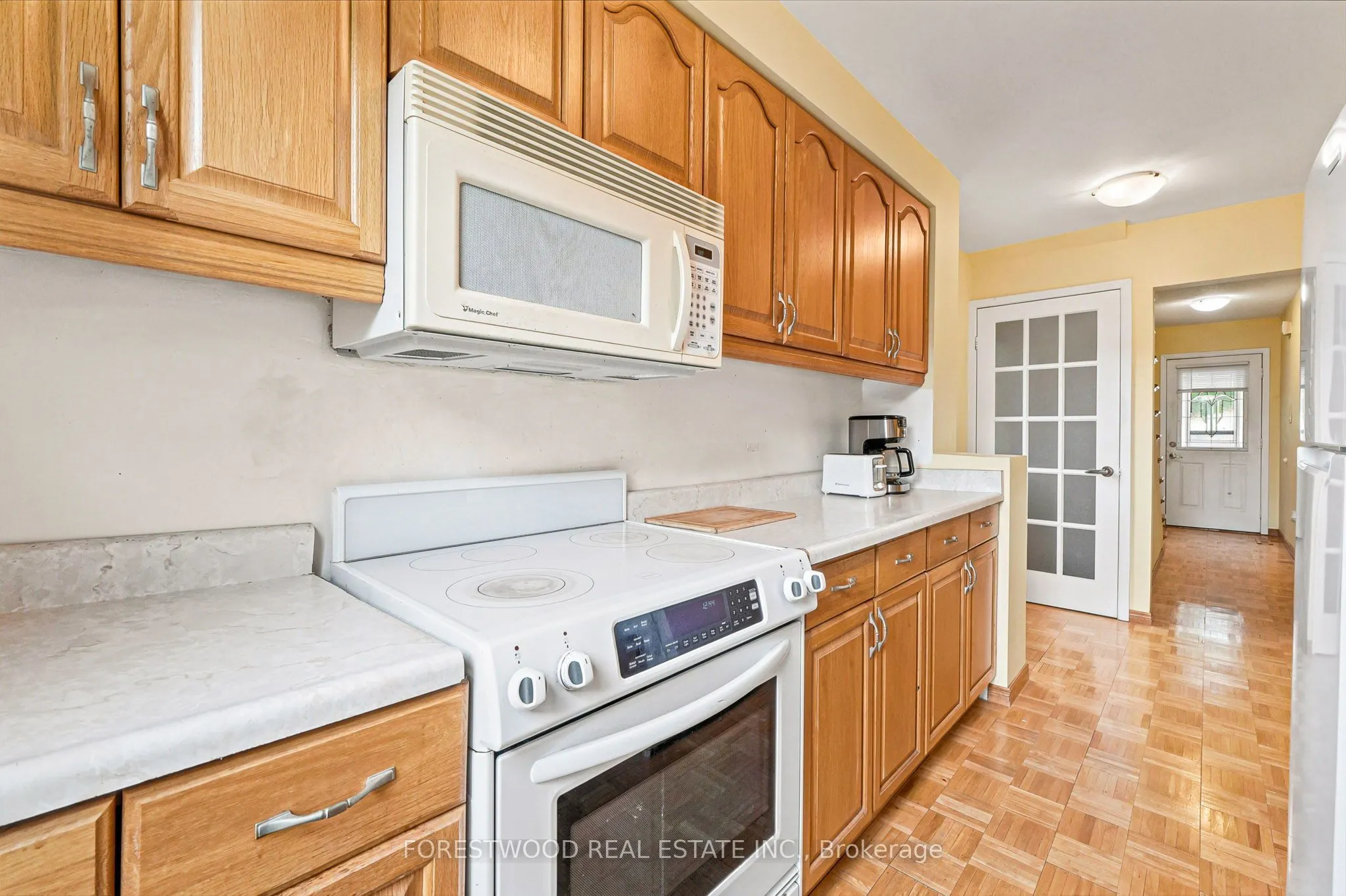 4110 Quaker Hill Drive
