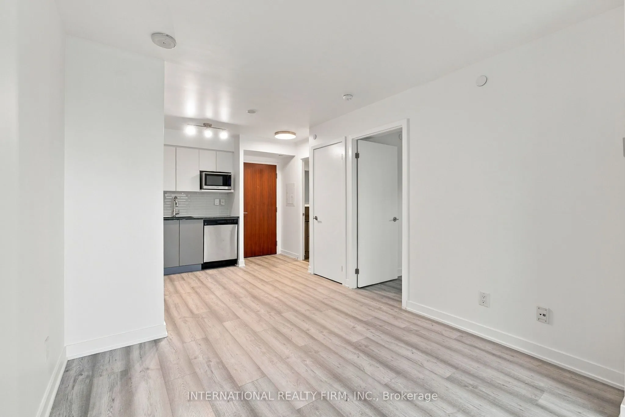 160 Flemington Road #320