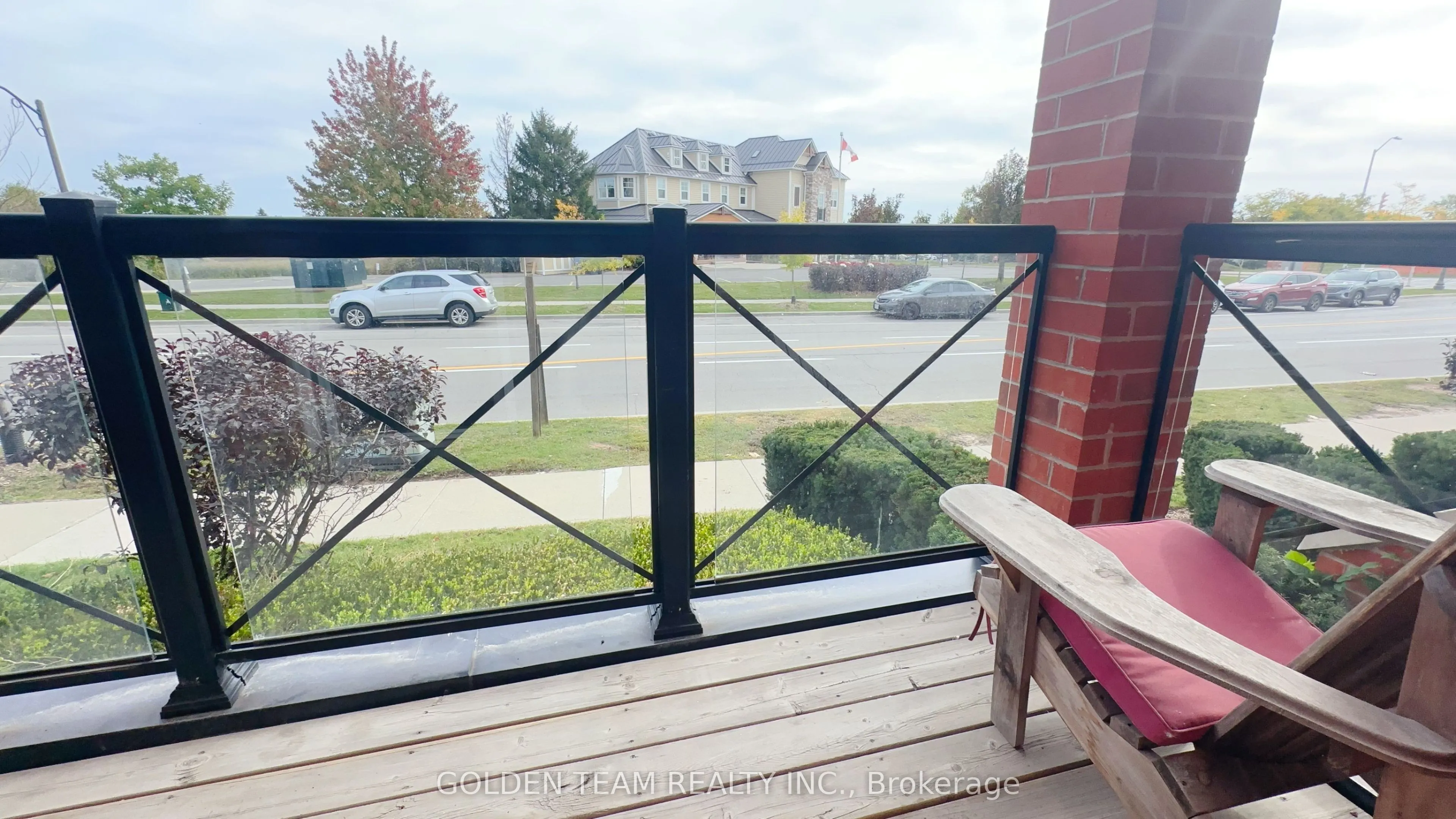 15 Hays Boulevard #18