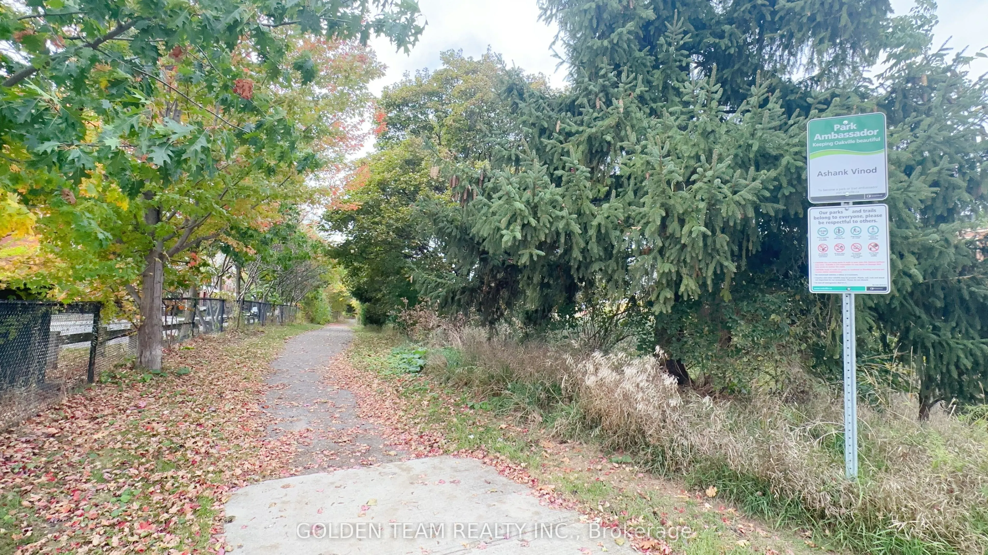 15 Hays Boulevard #18