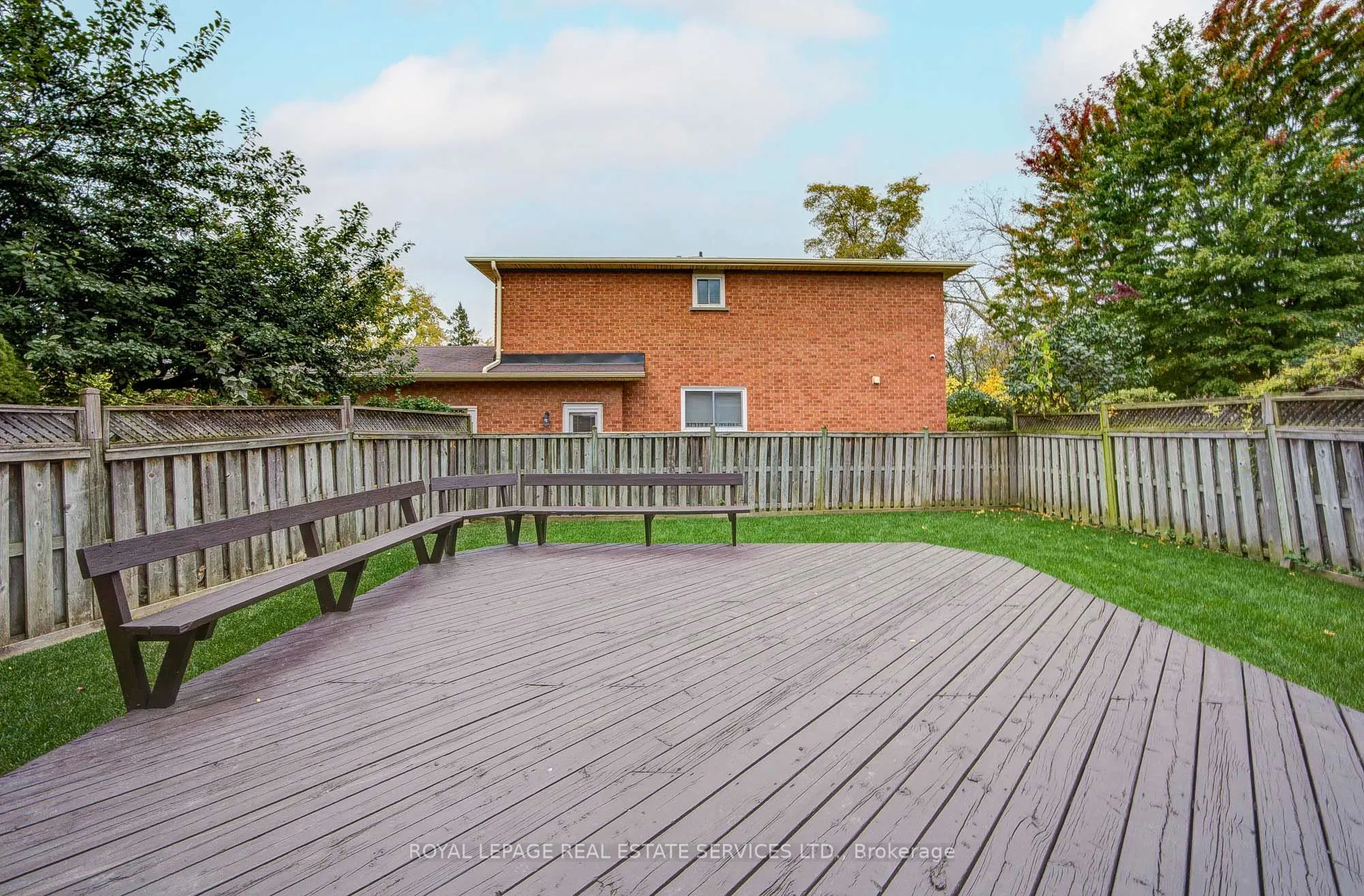 796 Buckingham Court