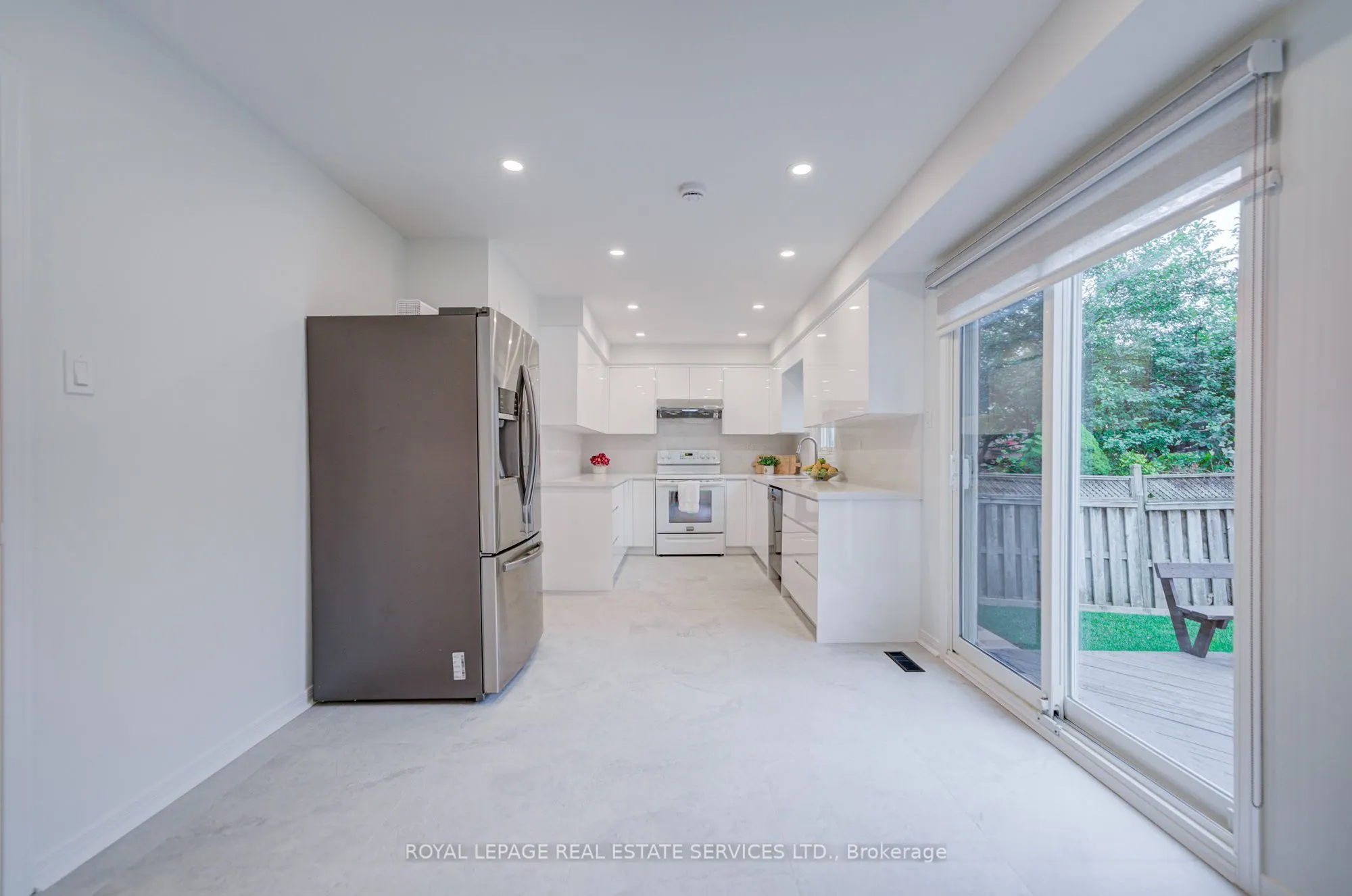 796 Buckingham Court
