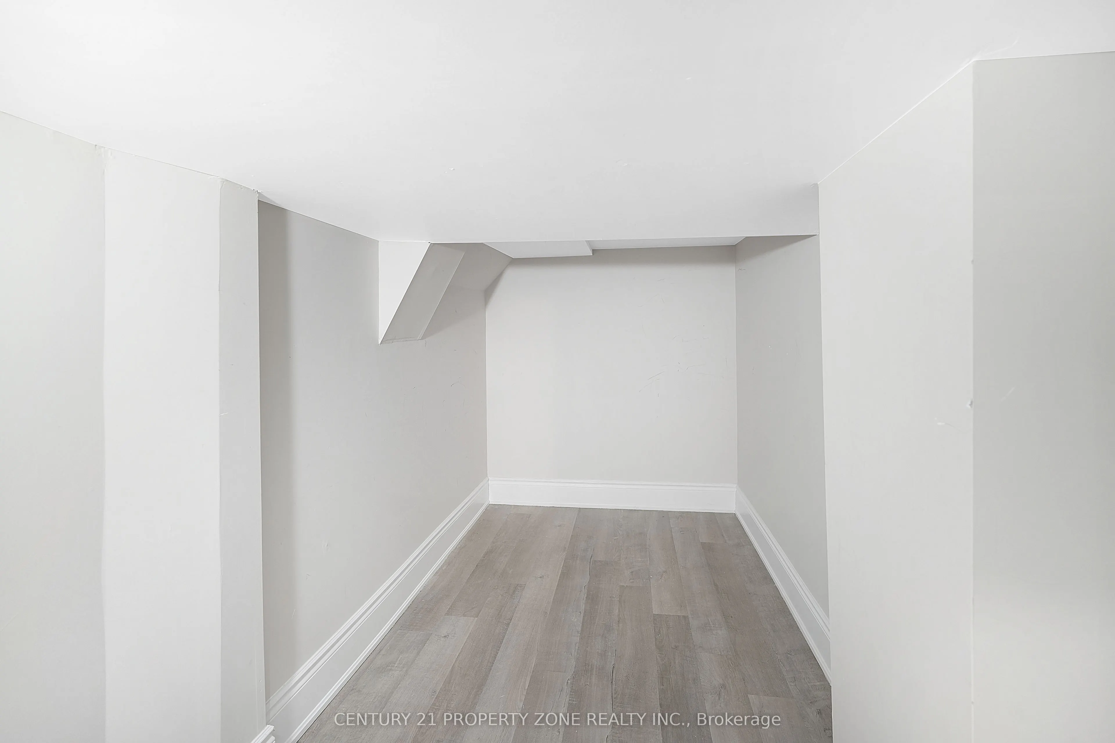 3 Freshspring Drive