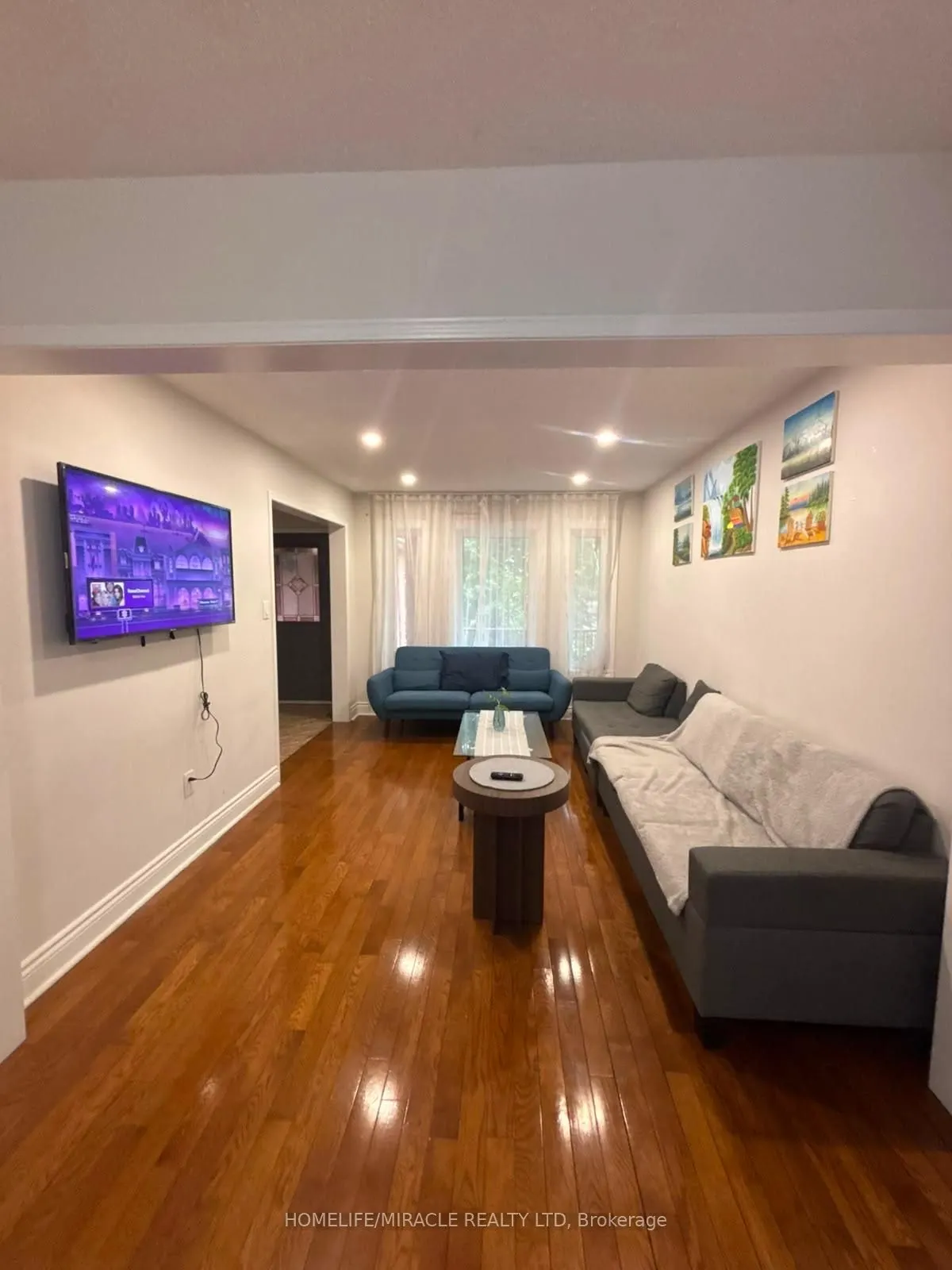 42 Lockwood Road #Upper