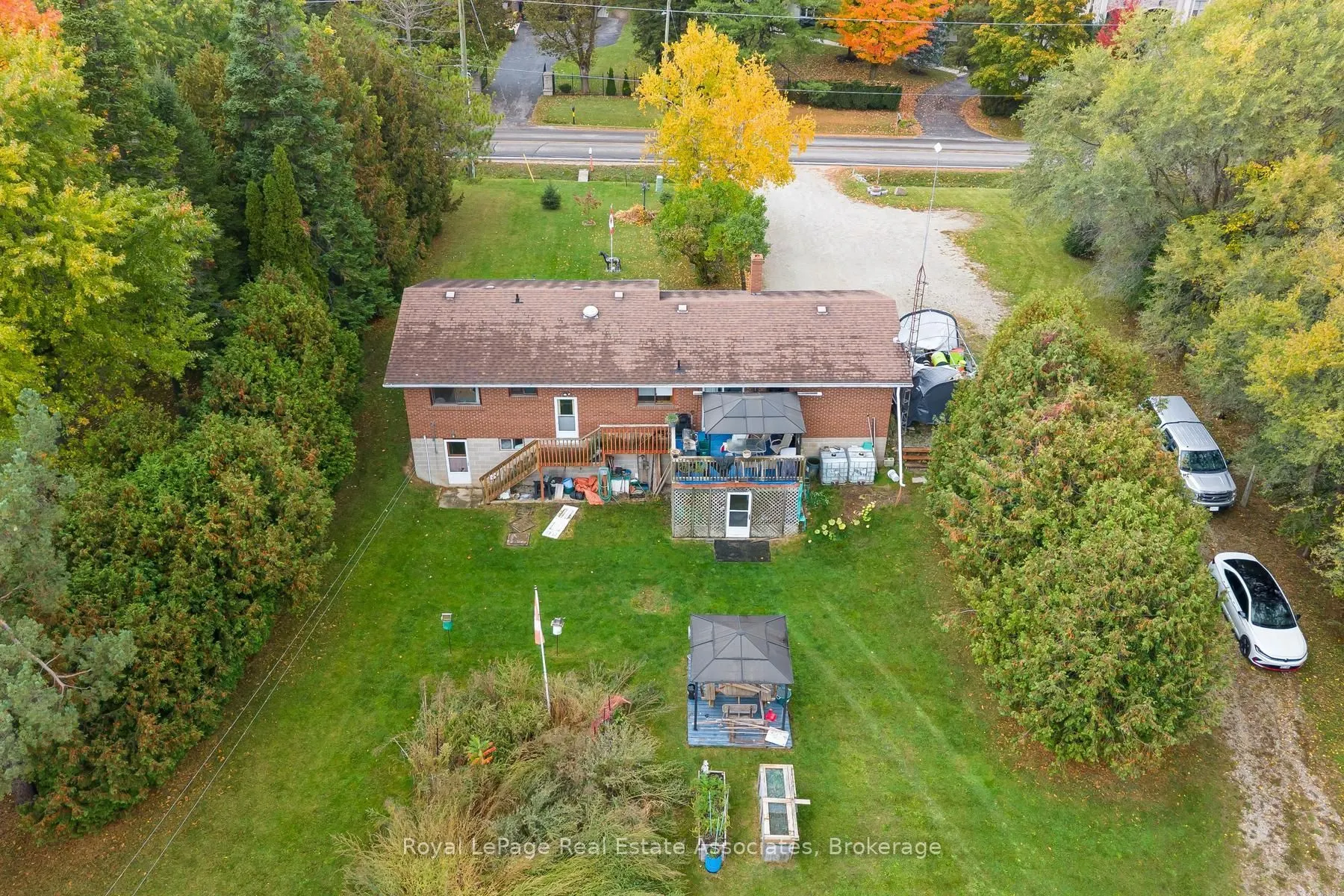 13330 5 Side Road
