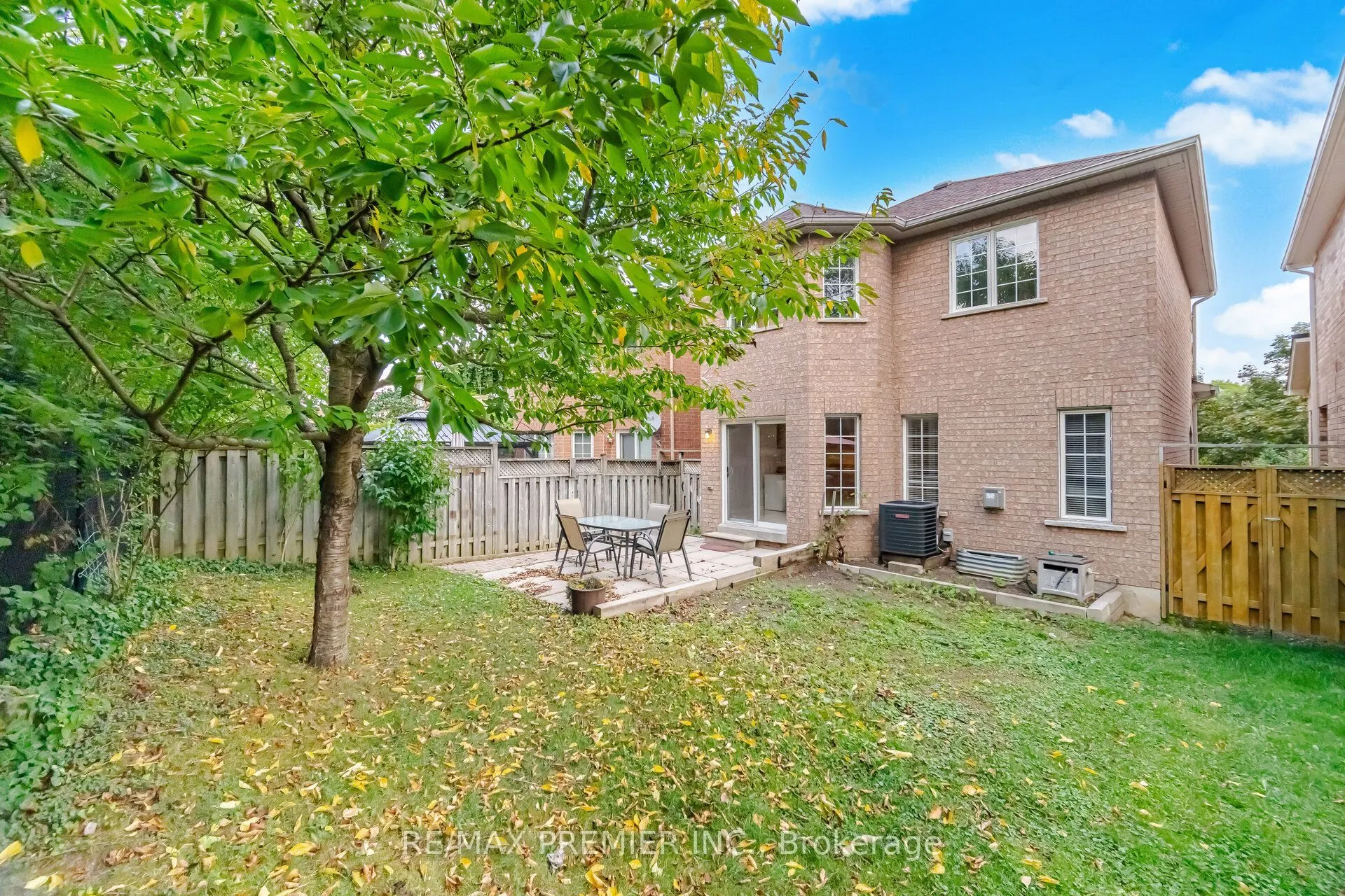 14 Crestridge Drive
