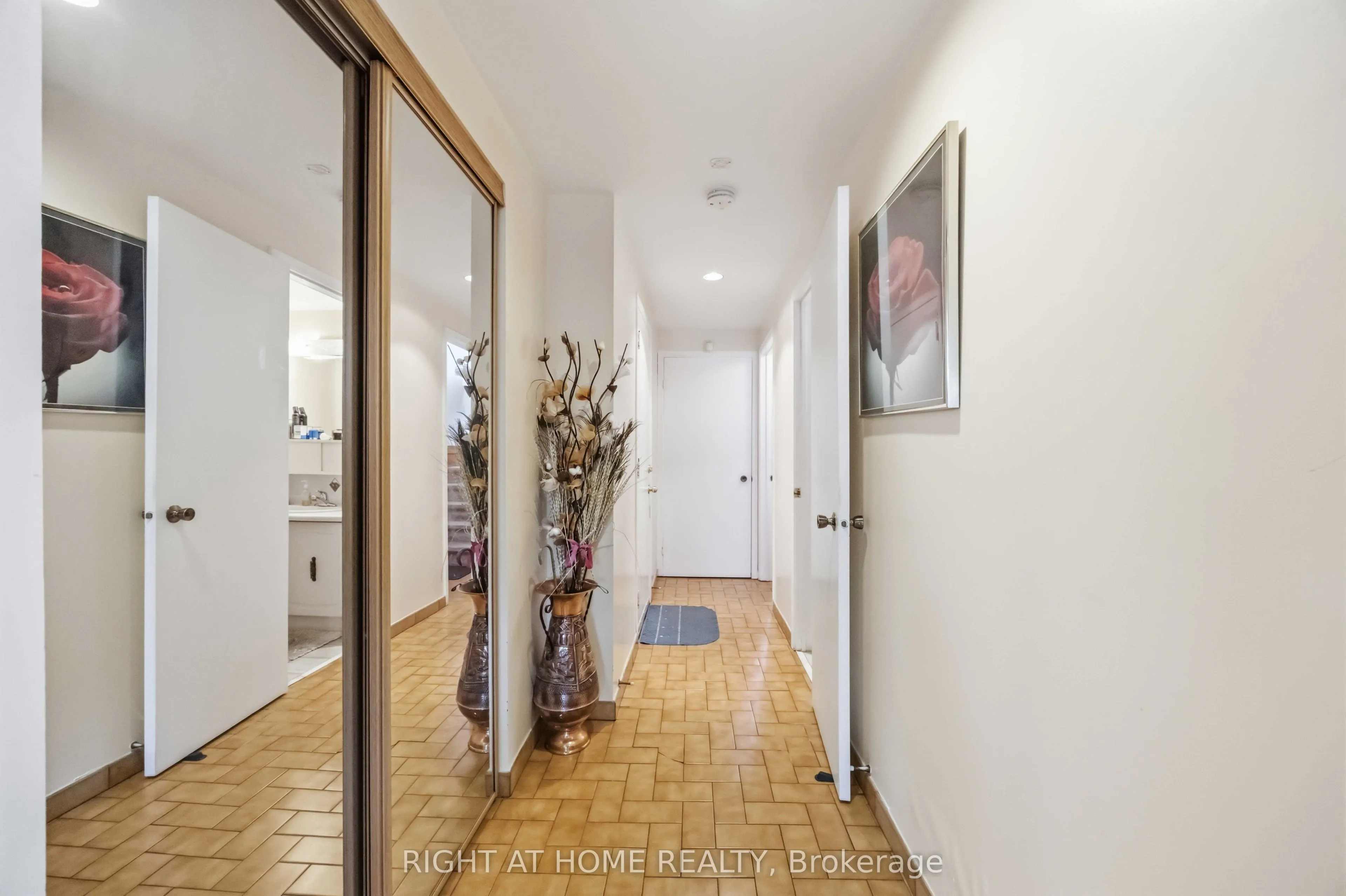 17 Cathy Jean Crescent