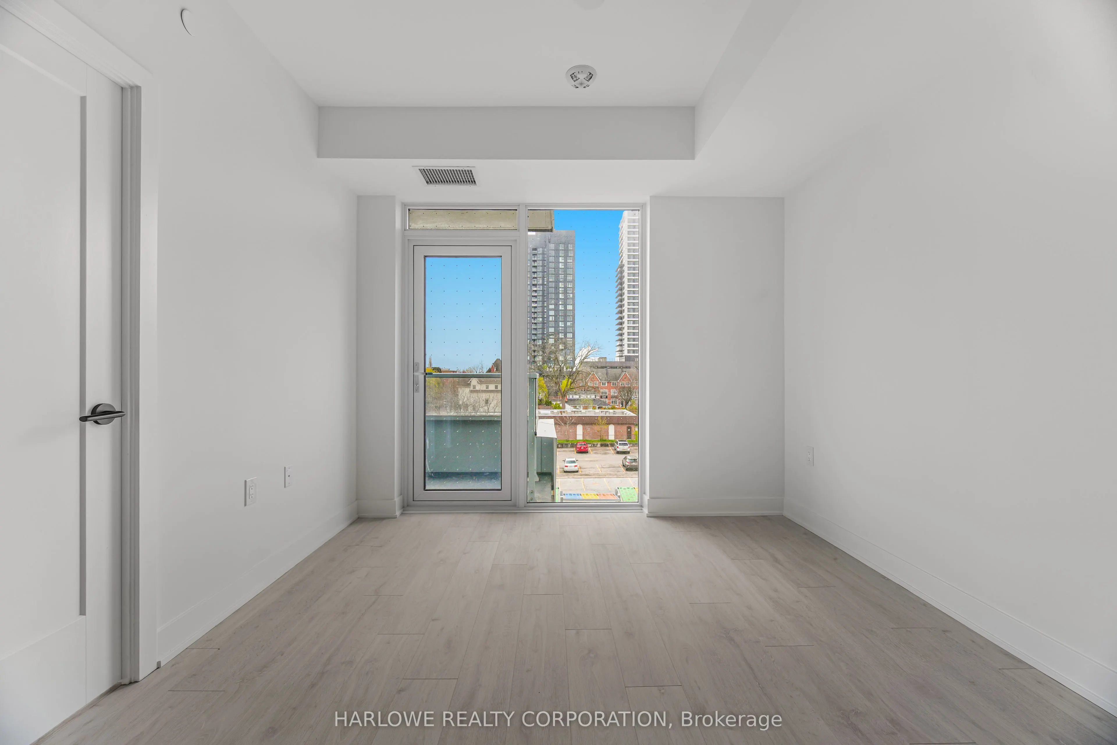 2088 James Street #308