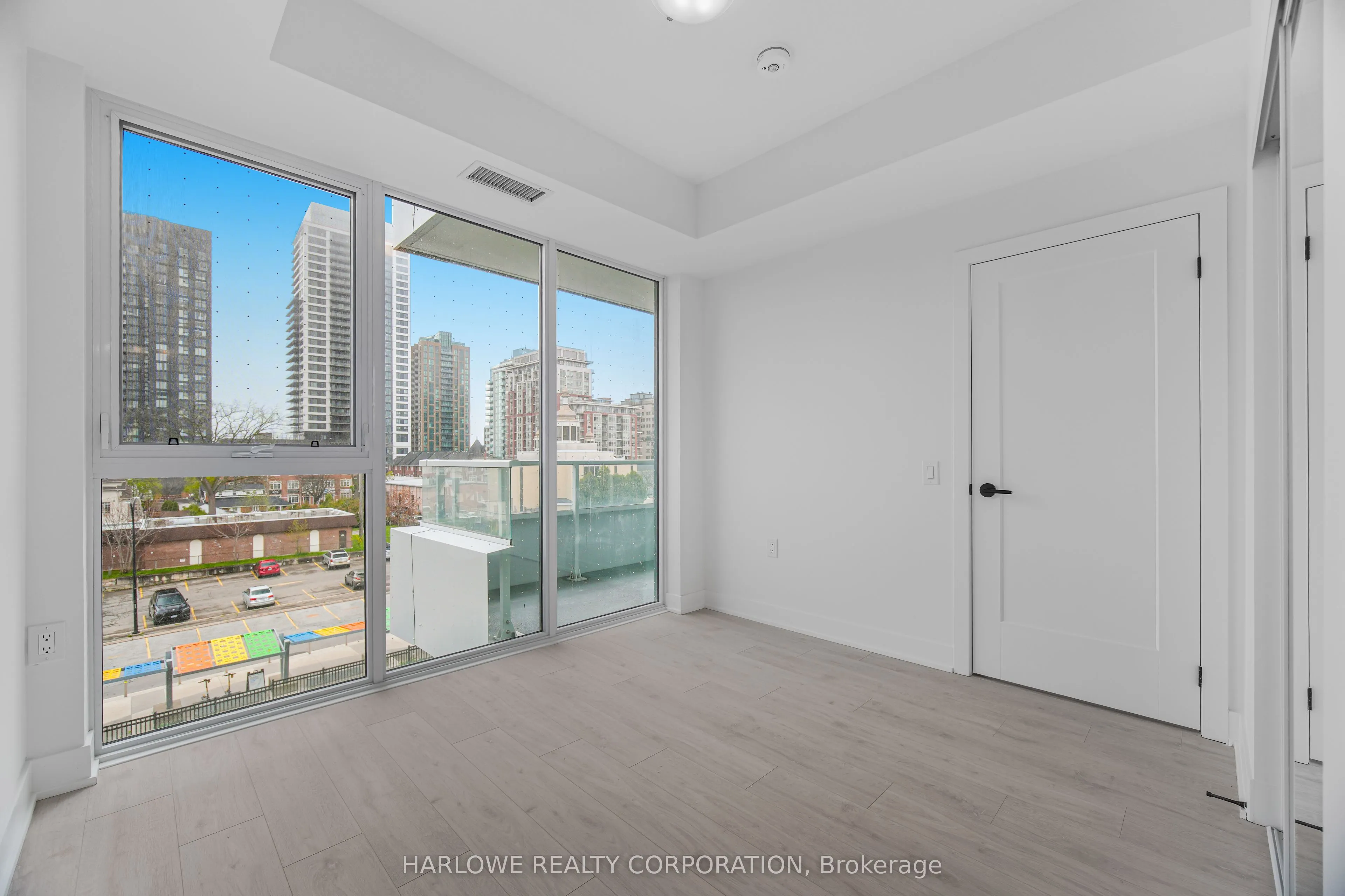 2088 James Street #308