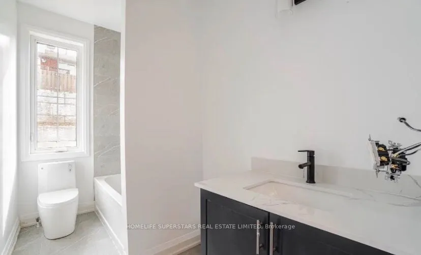 8 Santa Barbra Lane #0