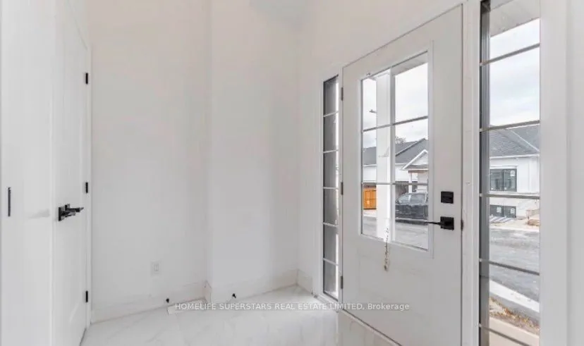8 Santa Barbra Lane #0