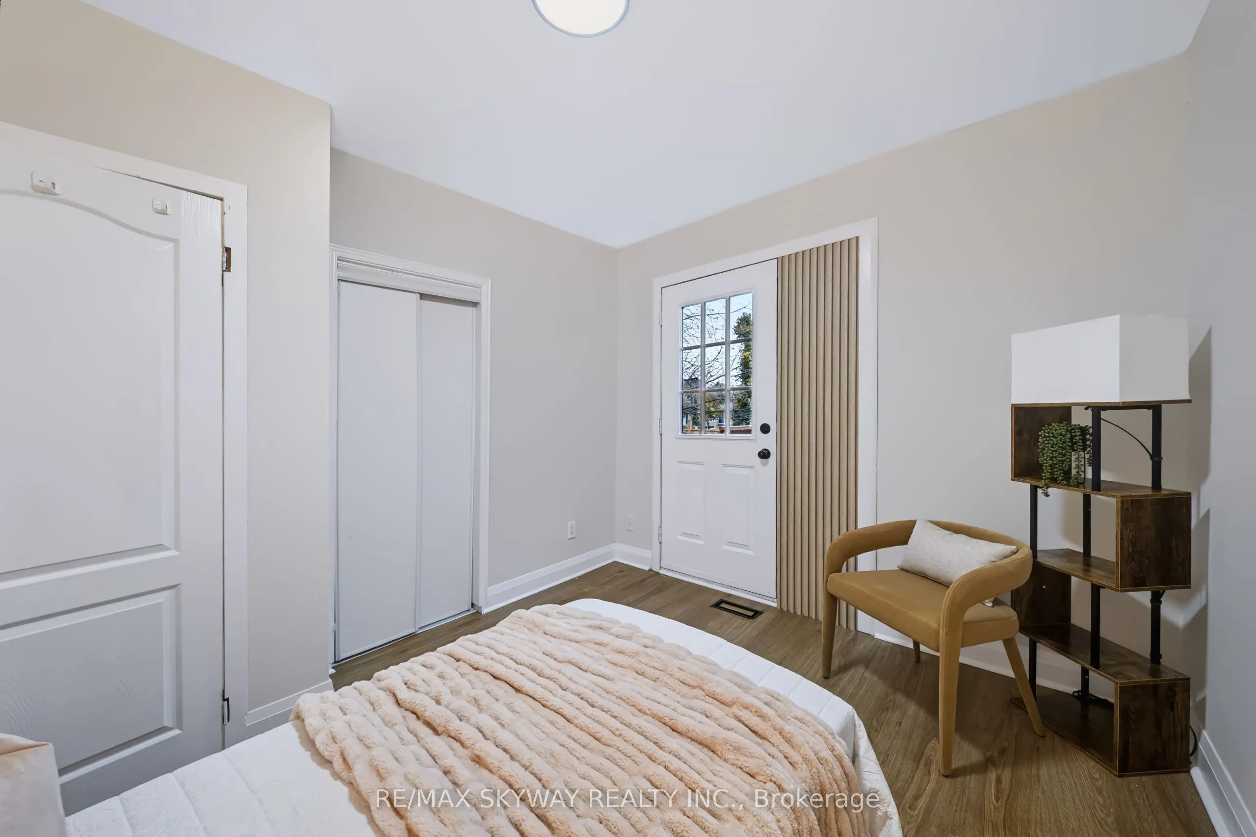 10 REXWAY Drive