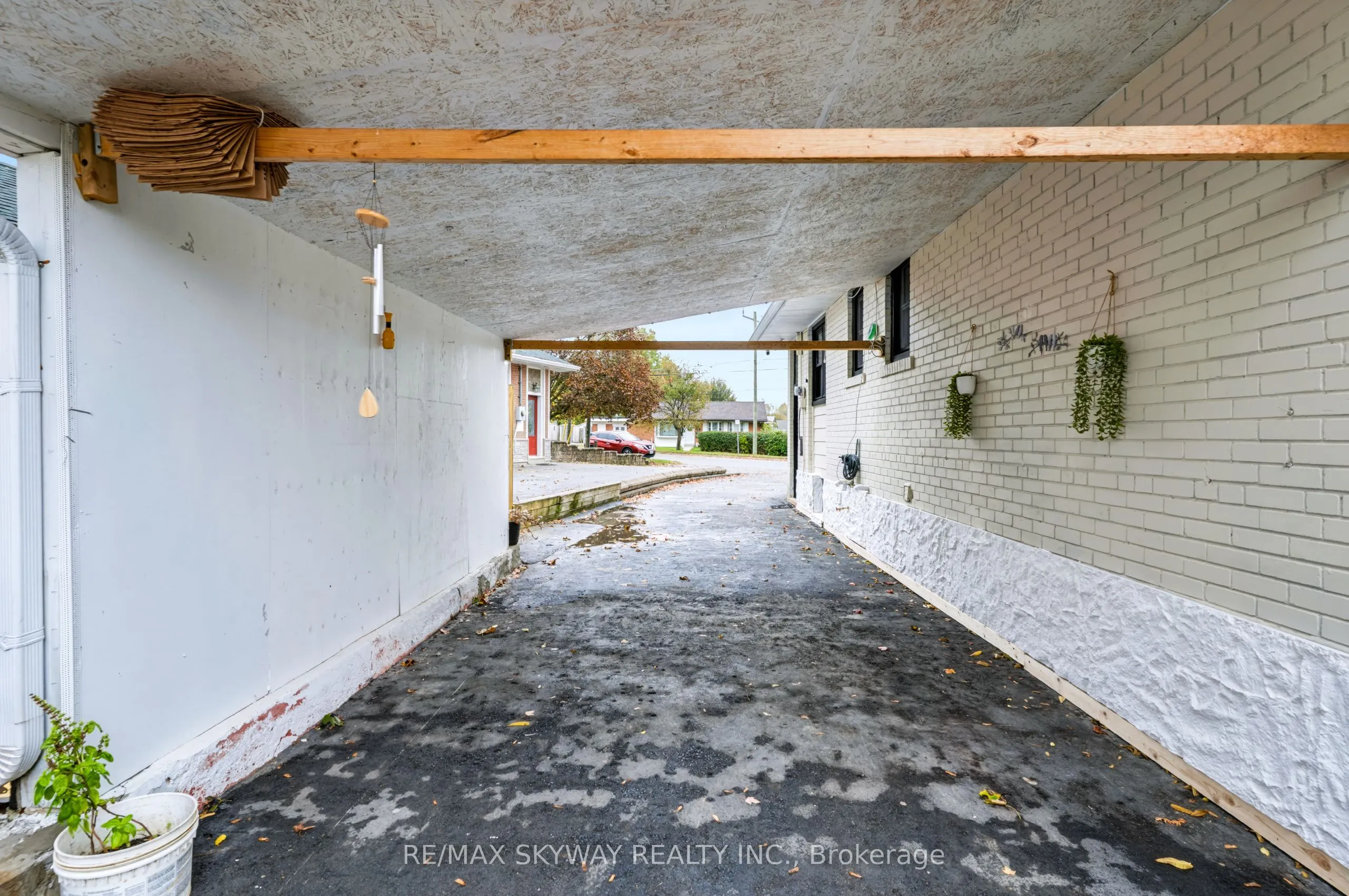 10 REXWAY Drive