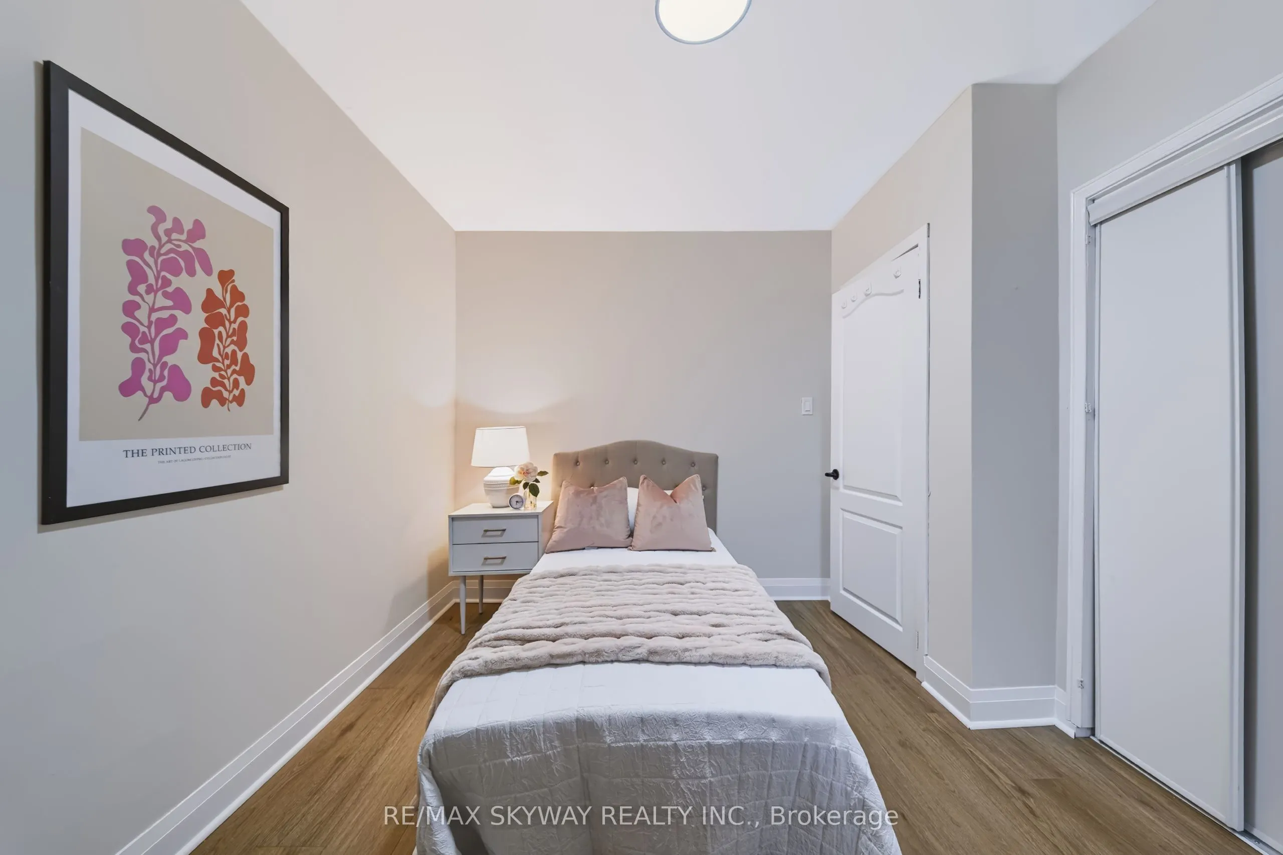 10 REXWAY Drive