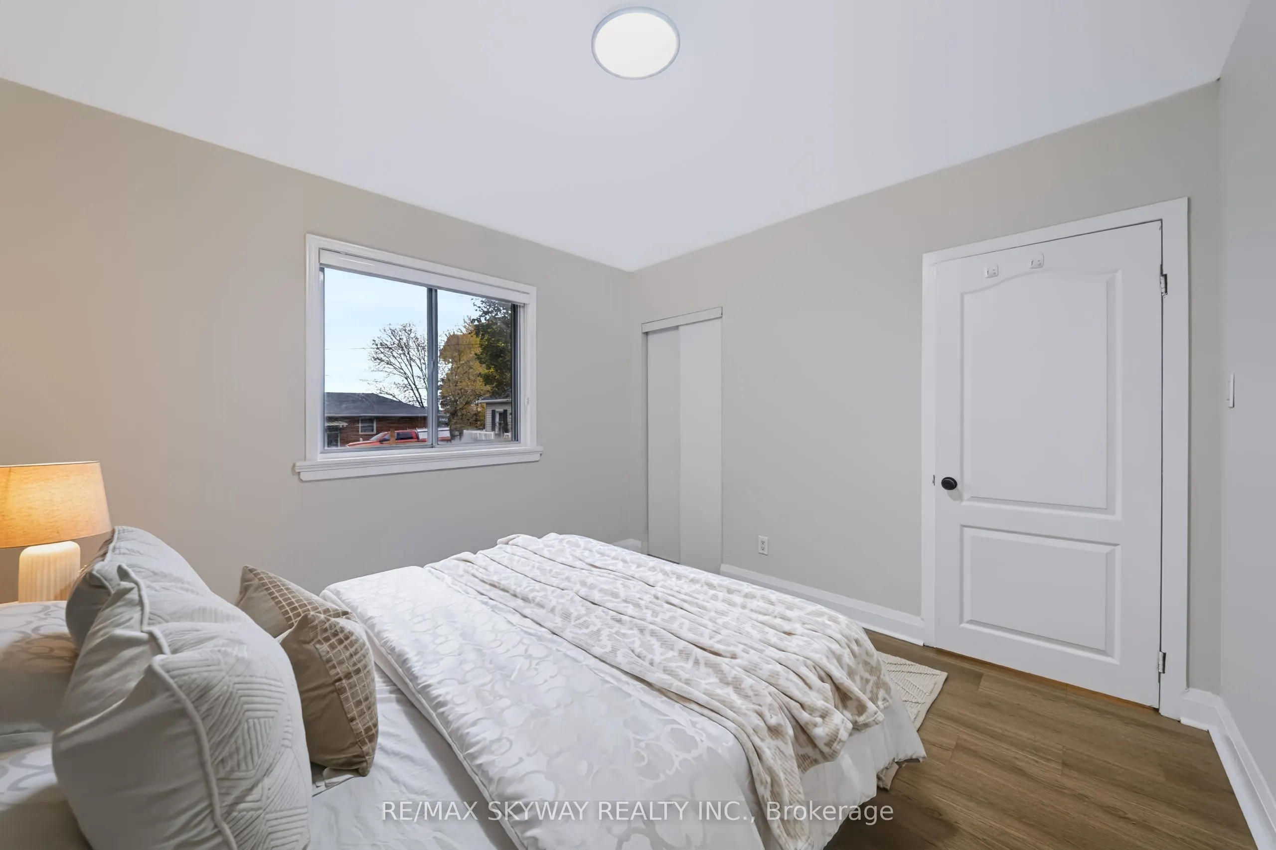 10 REXWAY Drive