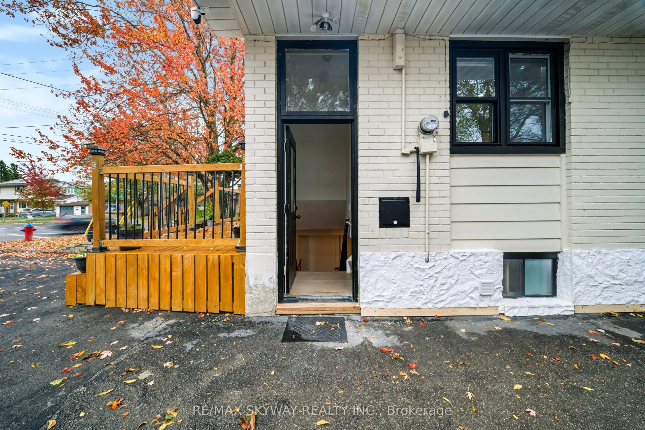 10 REXWAY Drive