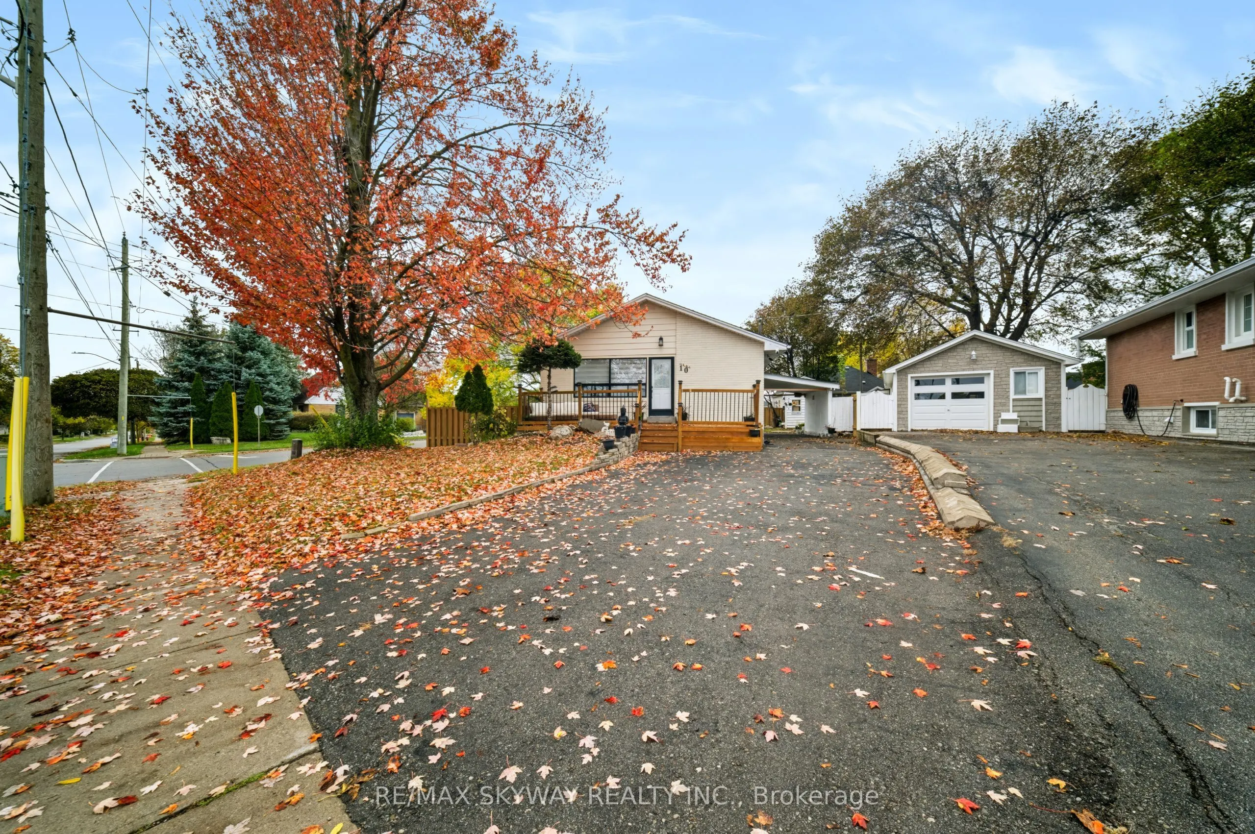 10 REXWAY Drive