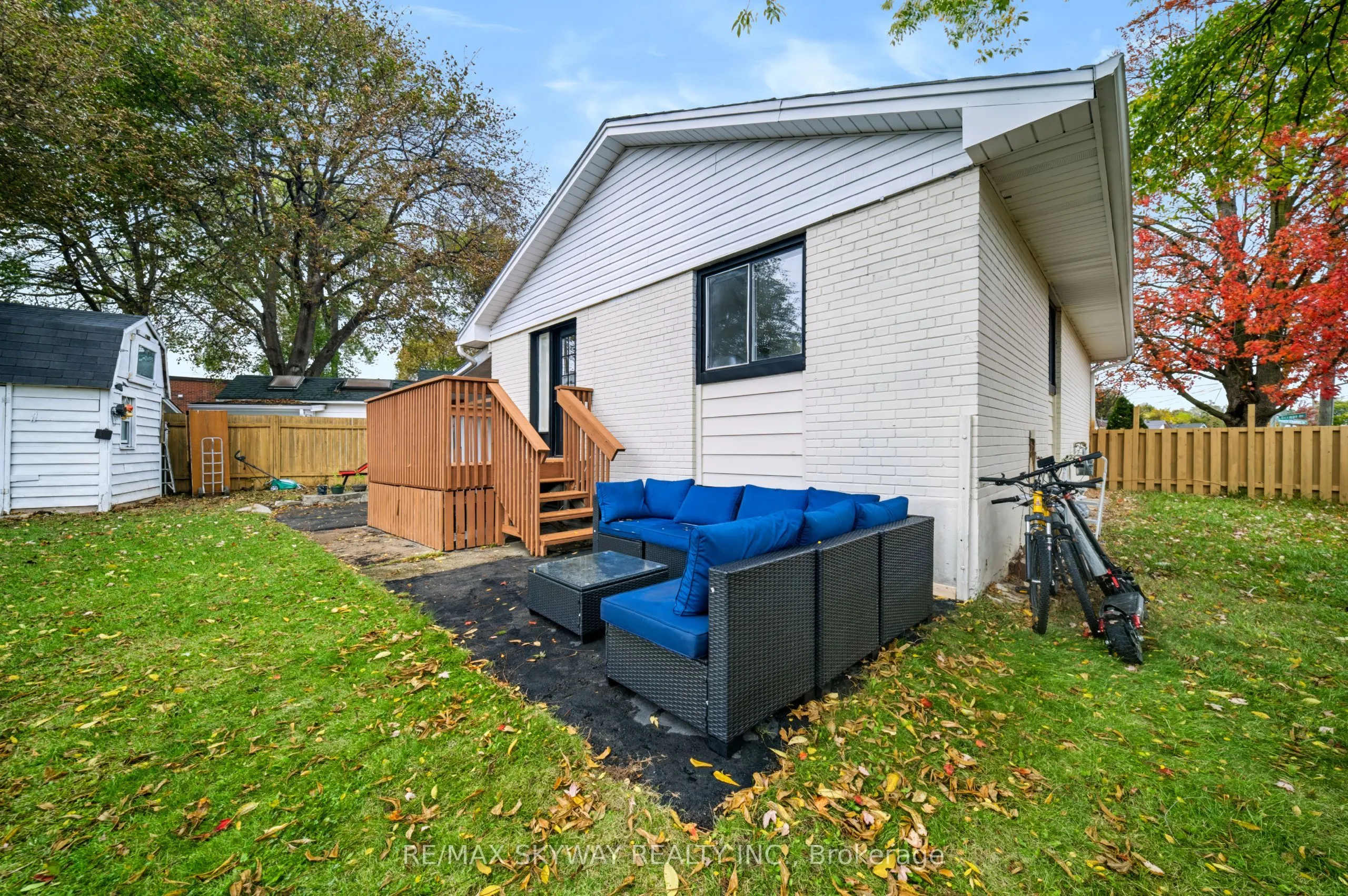 10 REXWAY Drive