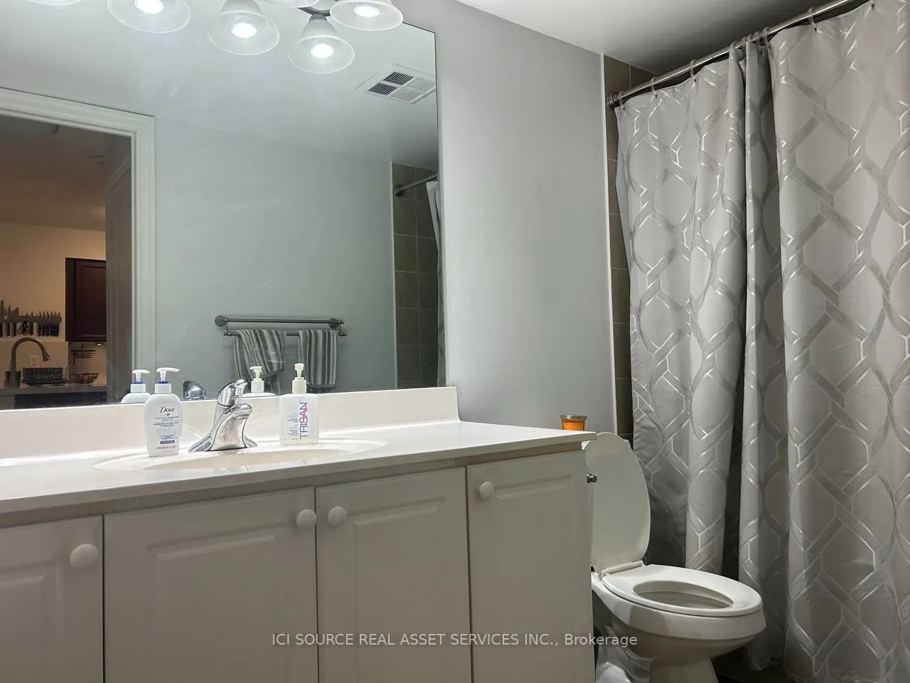 2121 Lake Shore Boulevard W #915