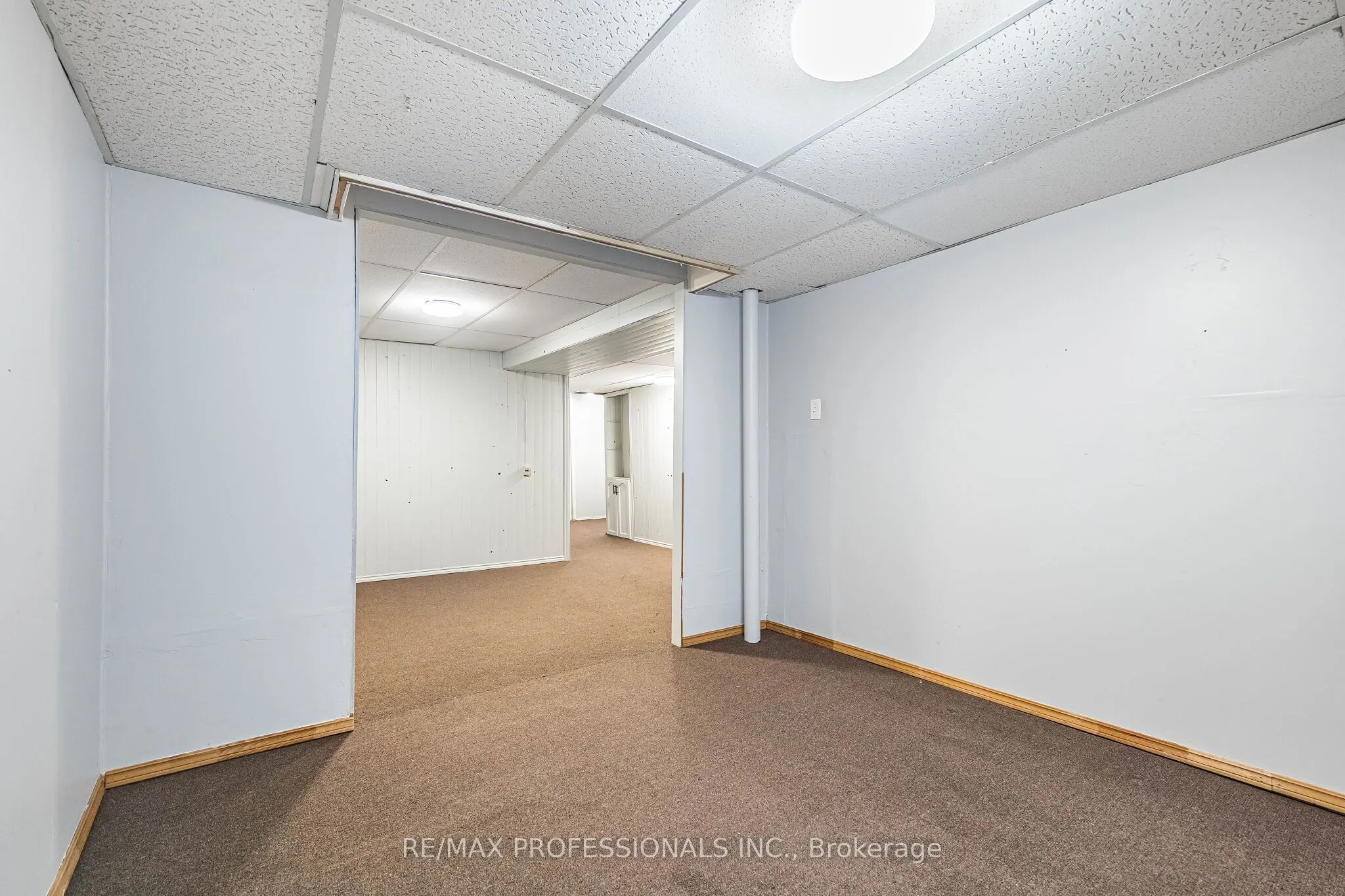2004 Glenada Crescent #23
