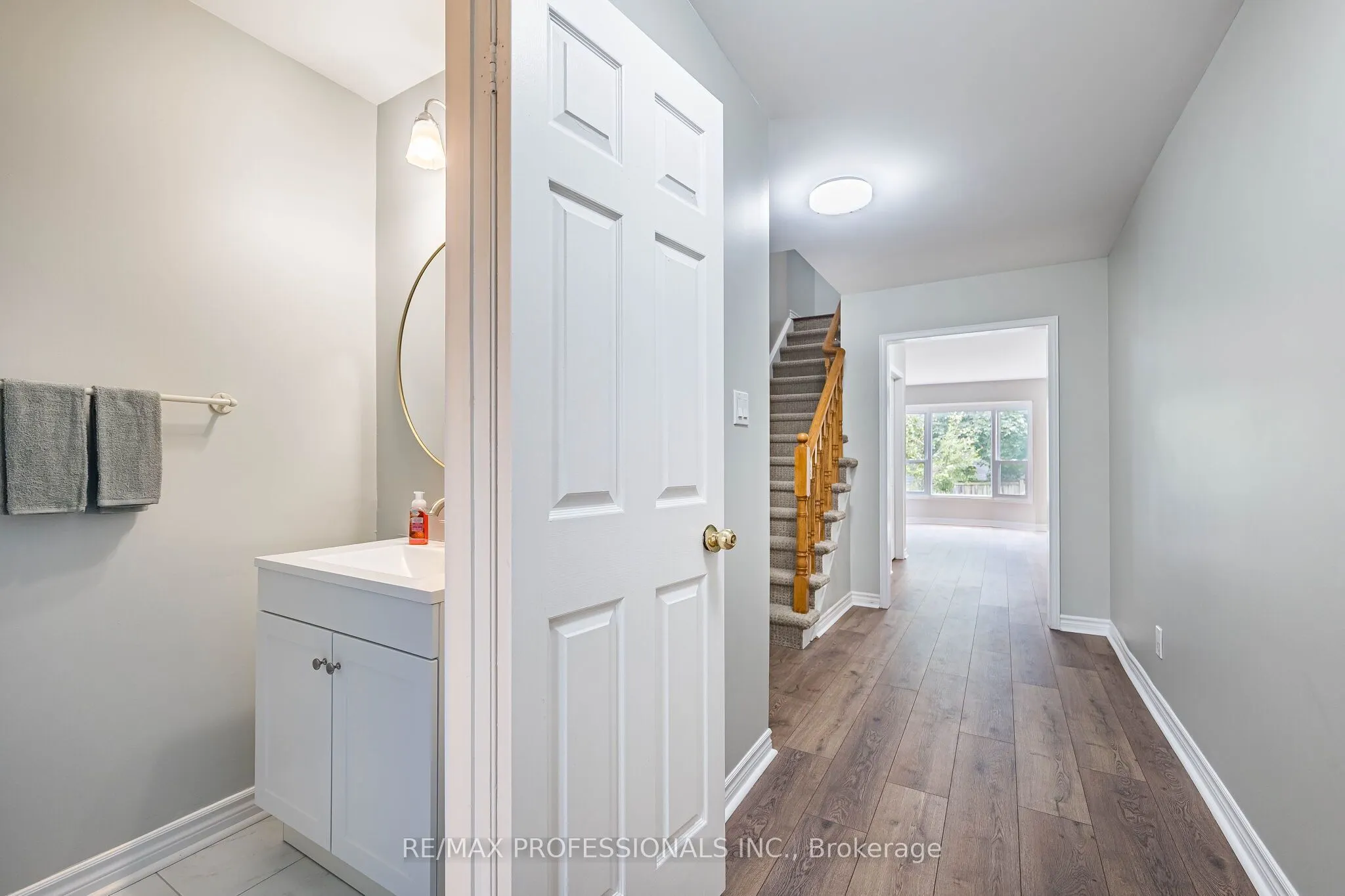 2004 Glenada Crescent #23