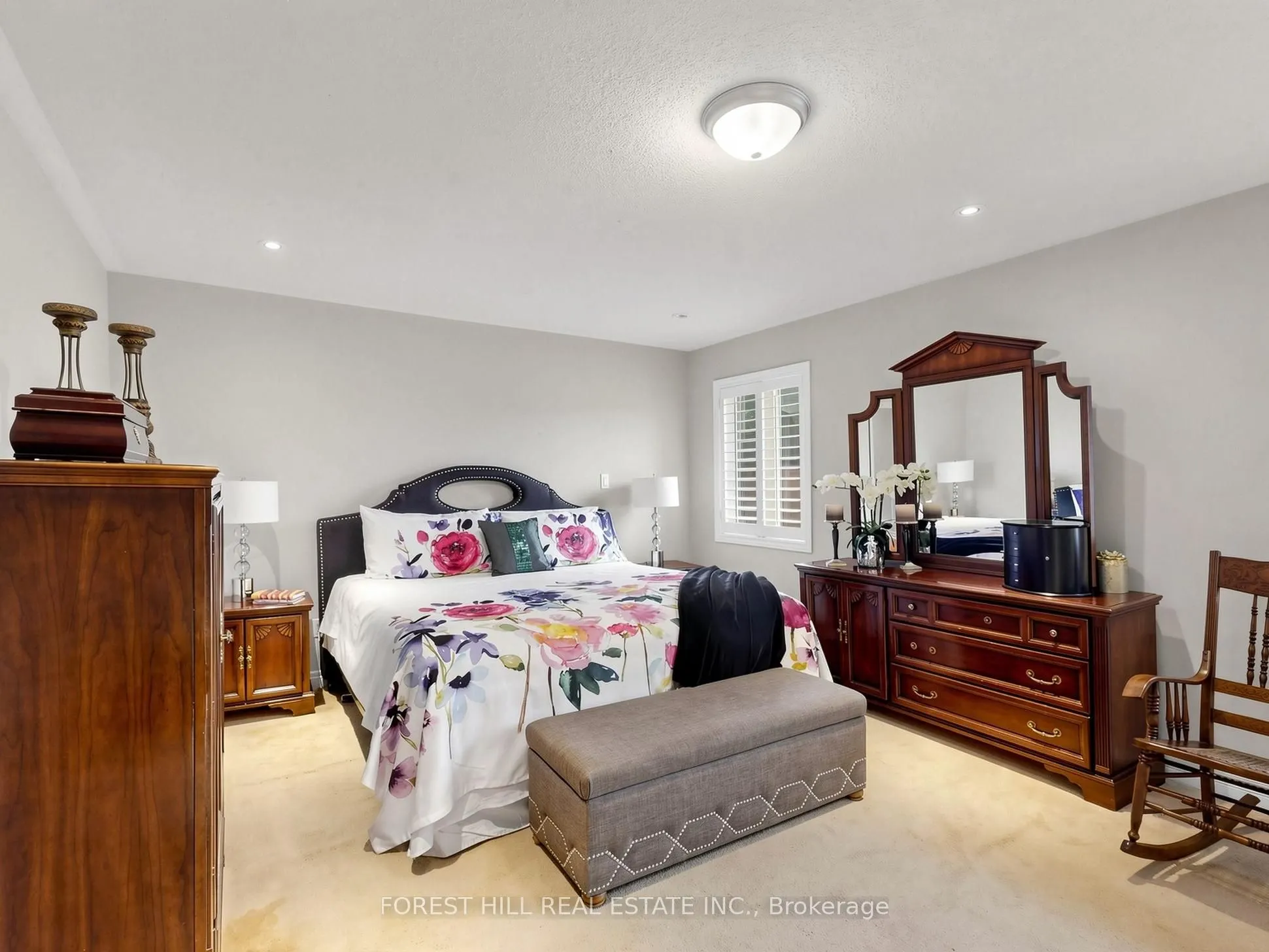 3473 Aquinas Avenue