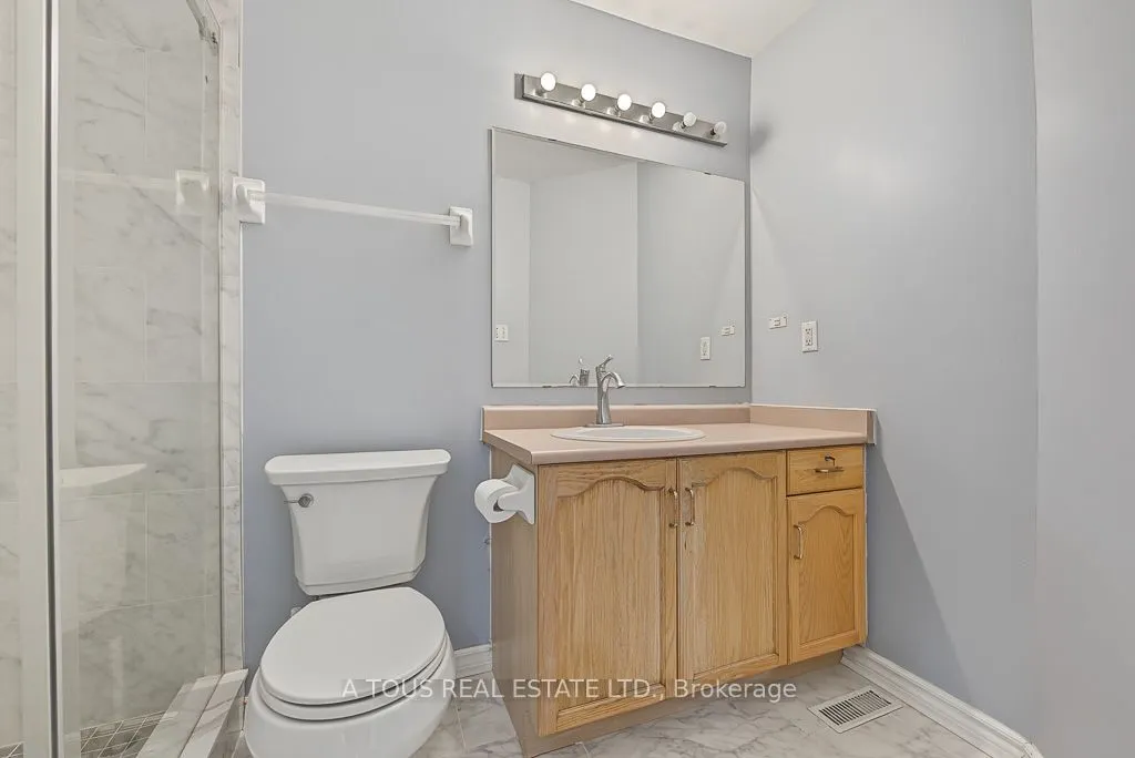 2945 Thomas Street #77