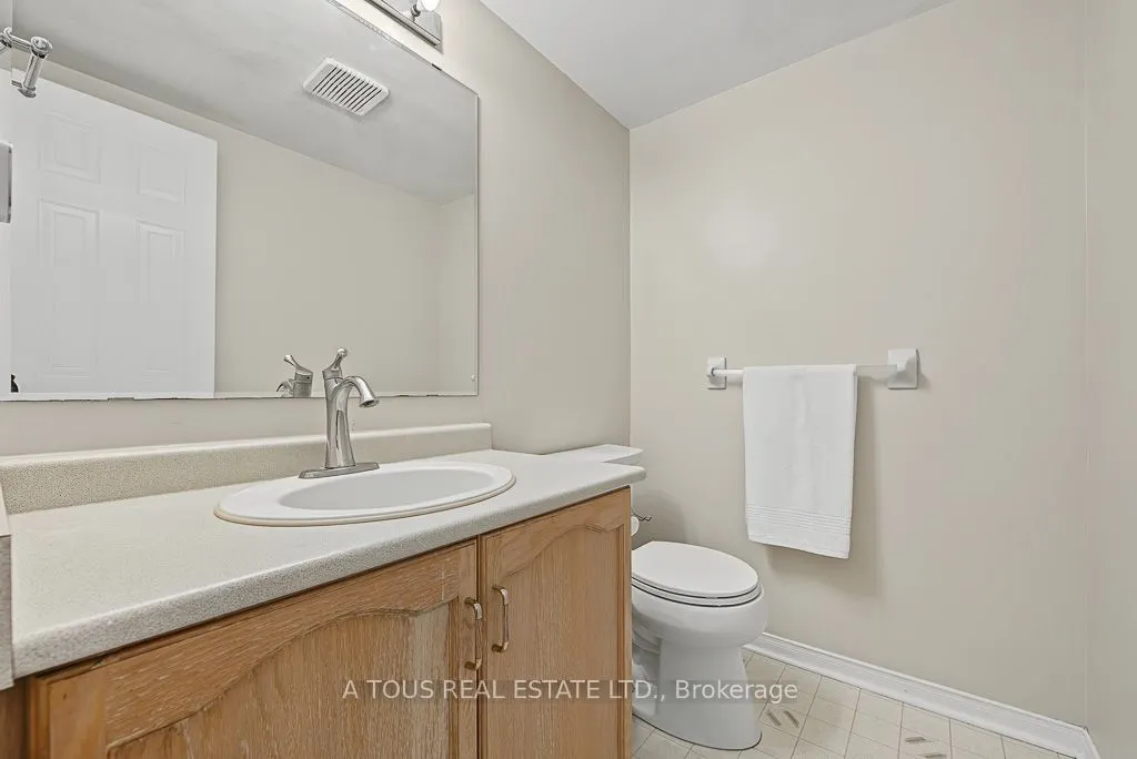2945 Thomas Street #77