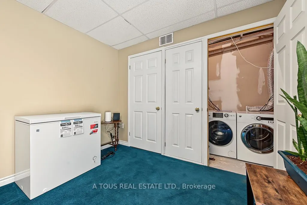 2945 Thomas Street #77