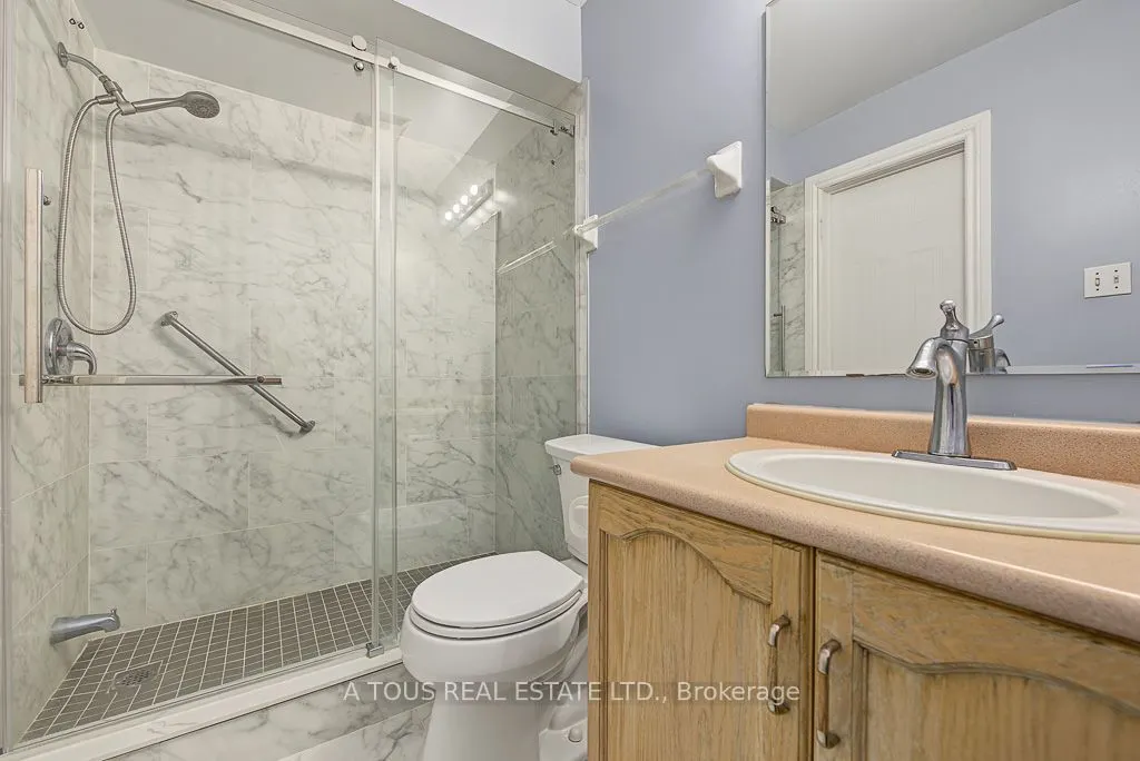 2945 Thomas Street #77