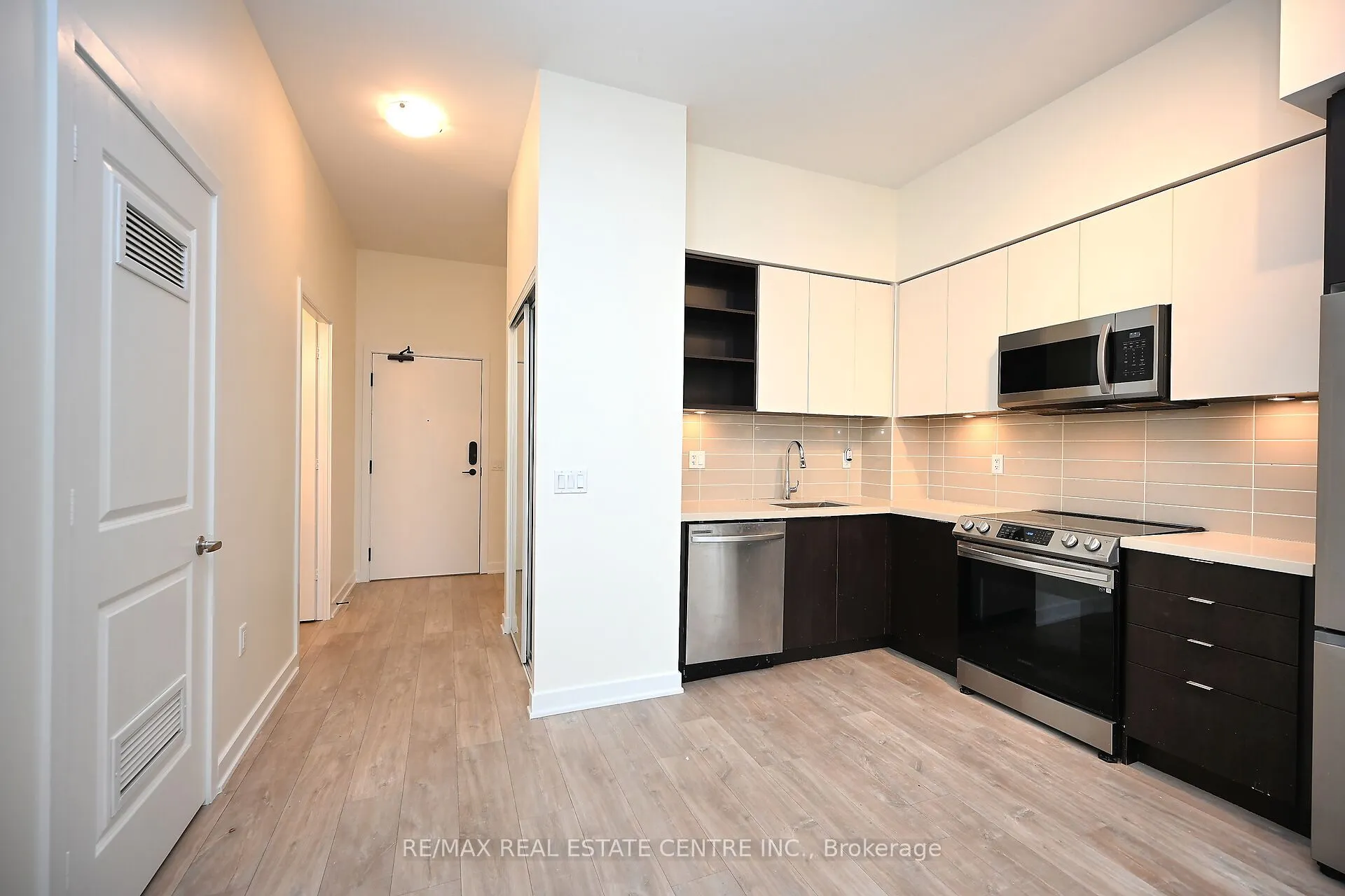4655 Metcalfe Avenue #206
