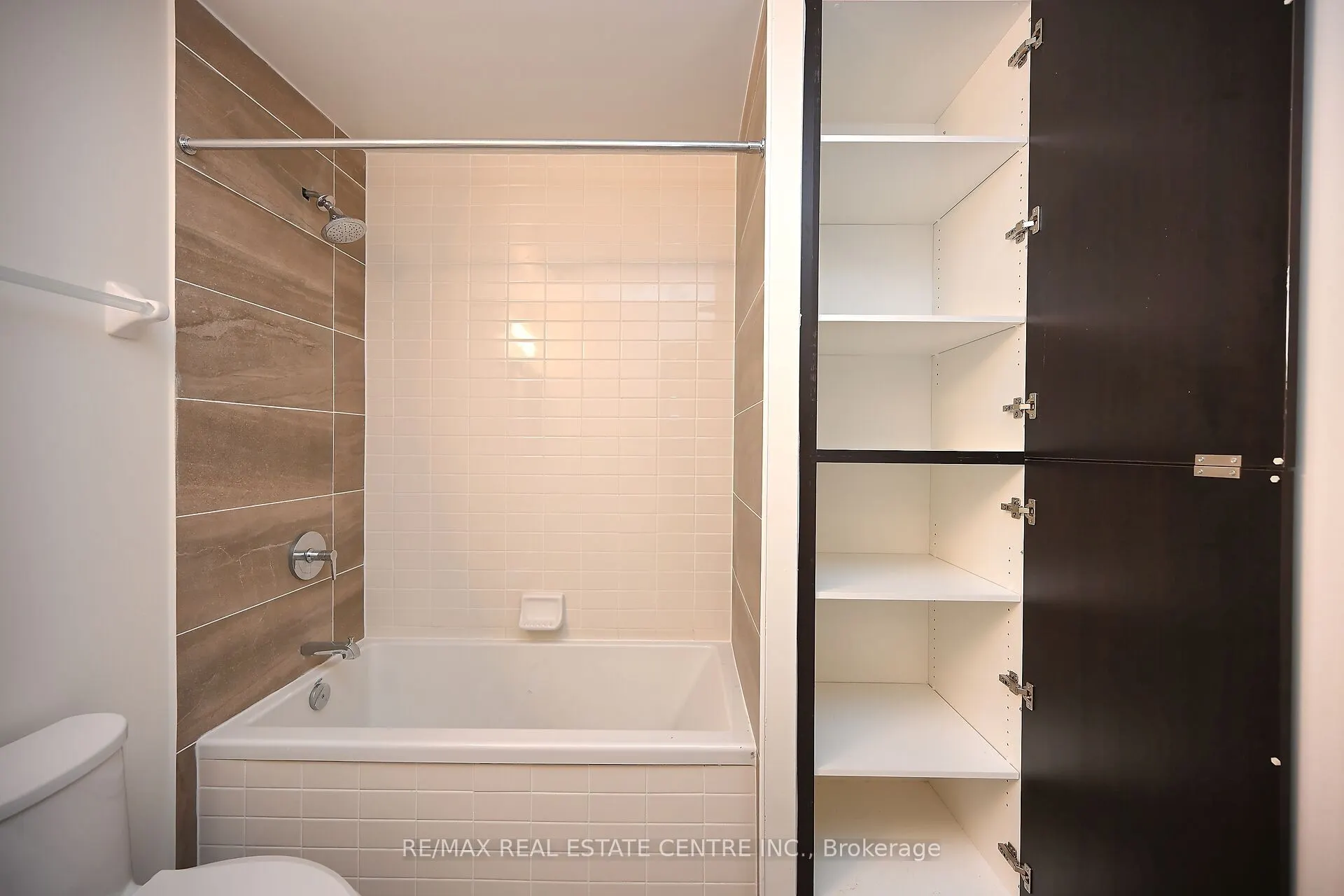 4655 Metcalfe Avenue #206