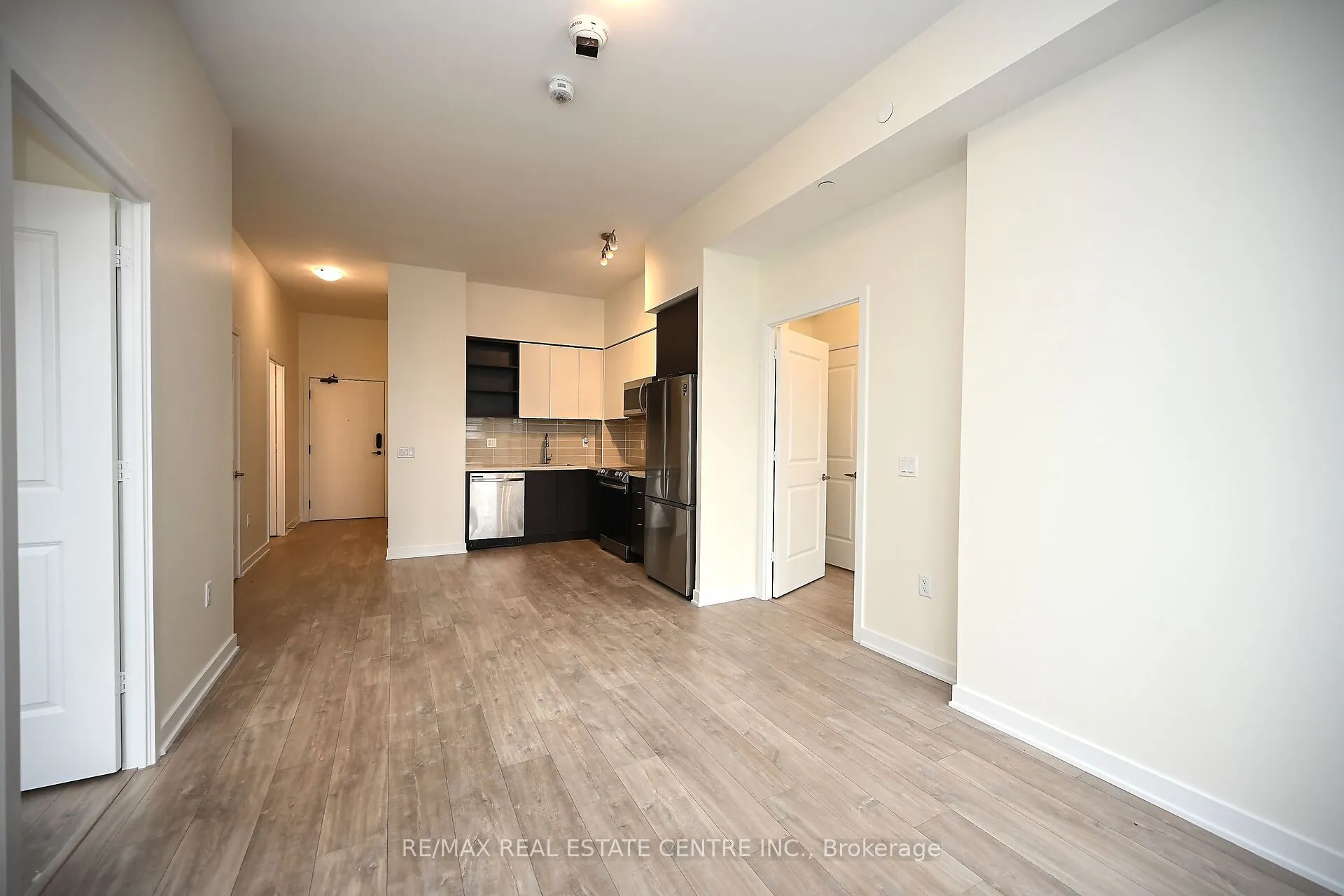 4655 Metcalfe Avenue #206