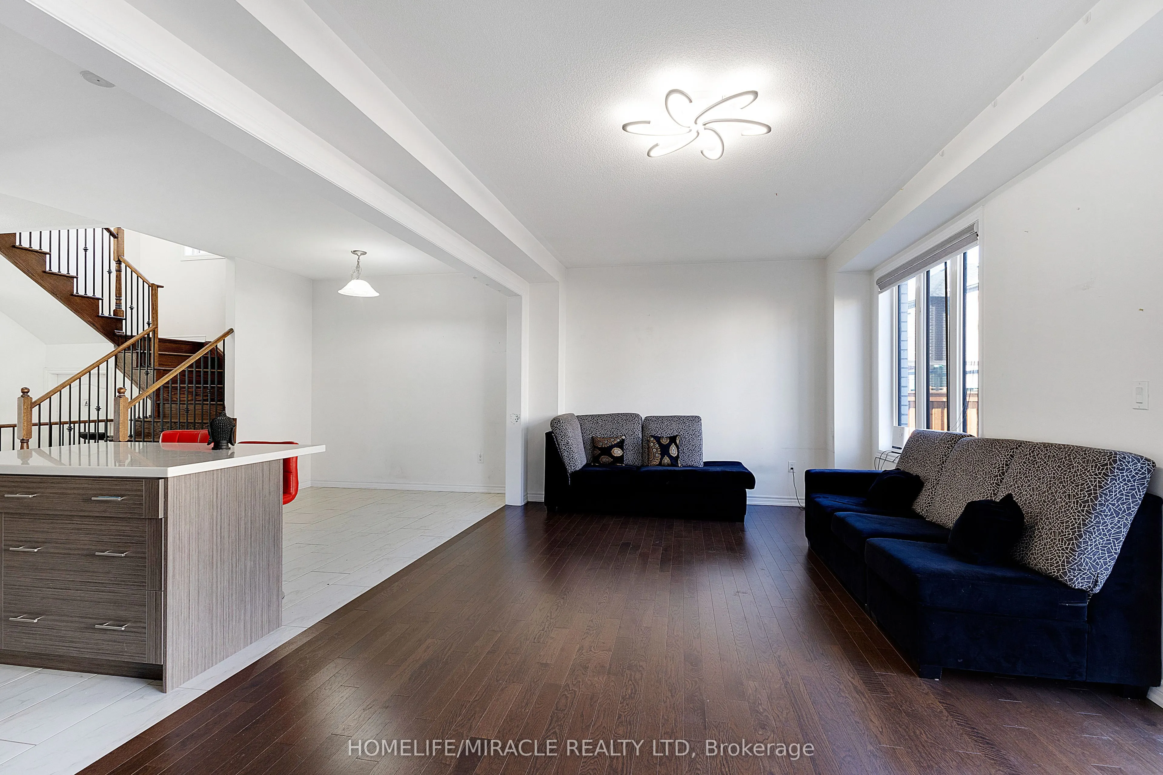 45 Calabria Drive