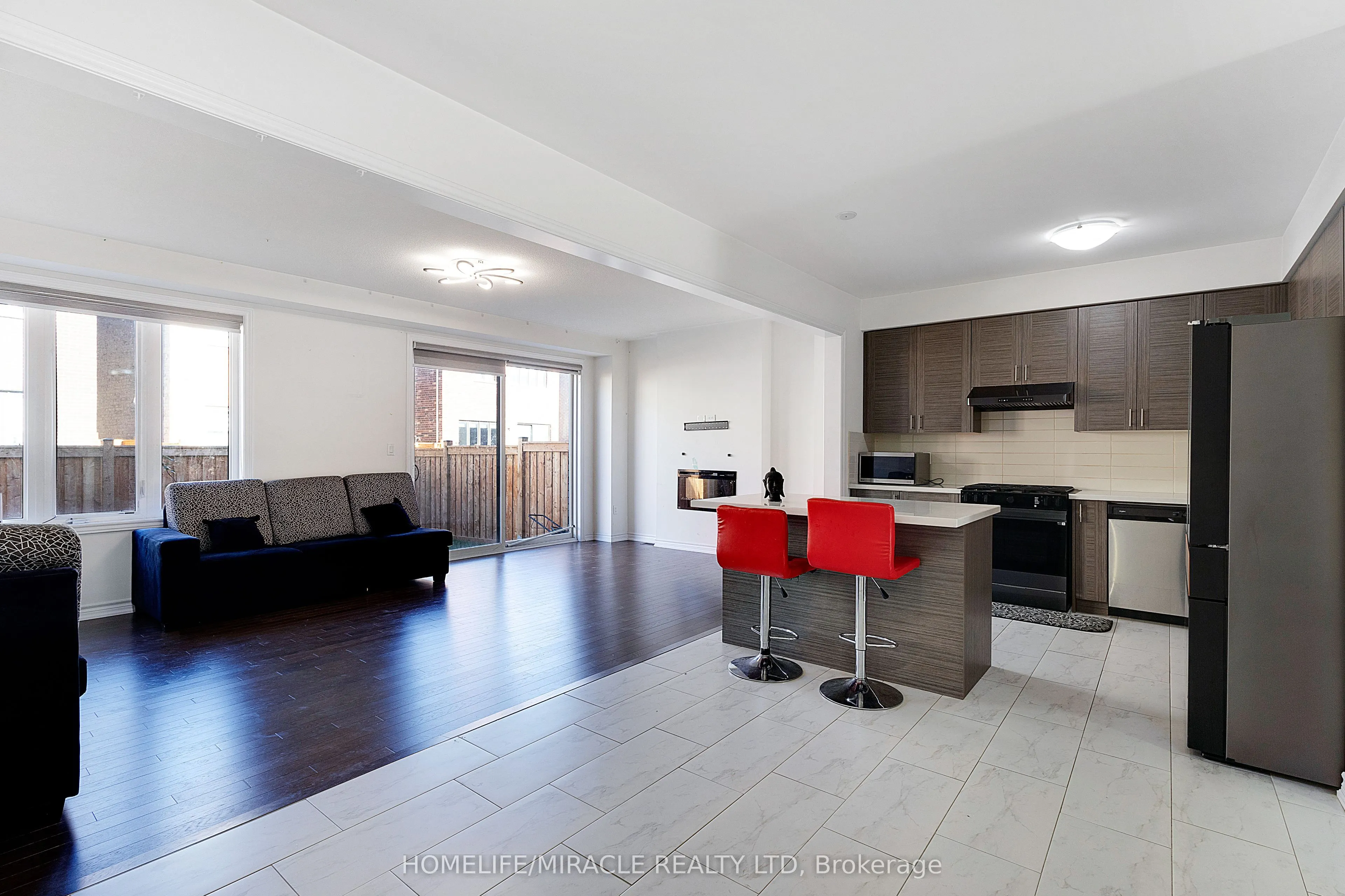 45 Calabria Drive