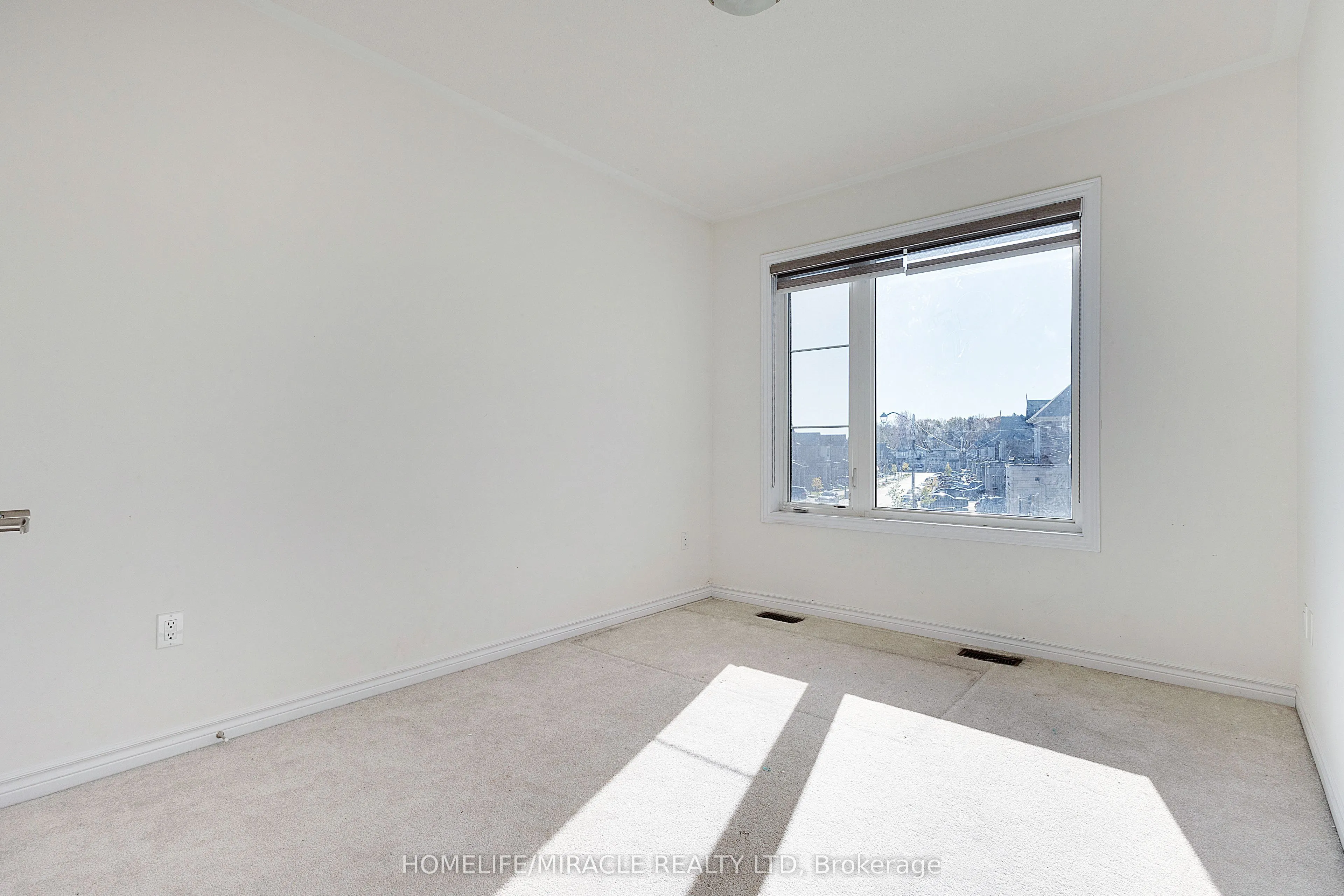 45 Calabria Drive
