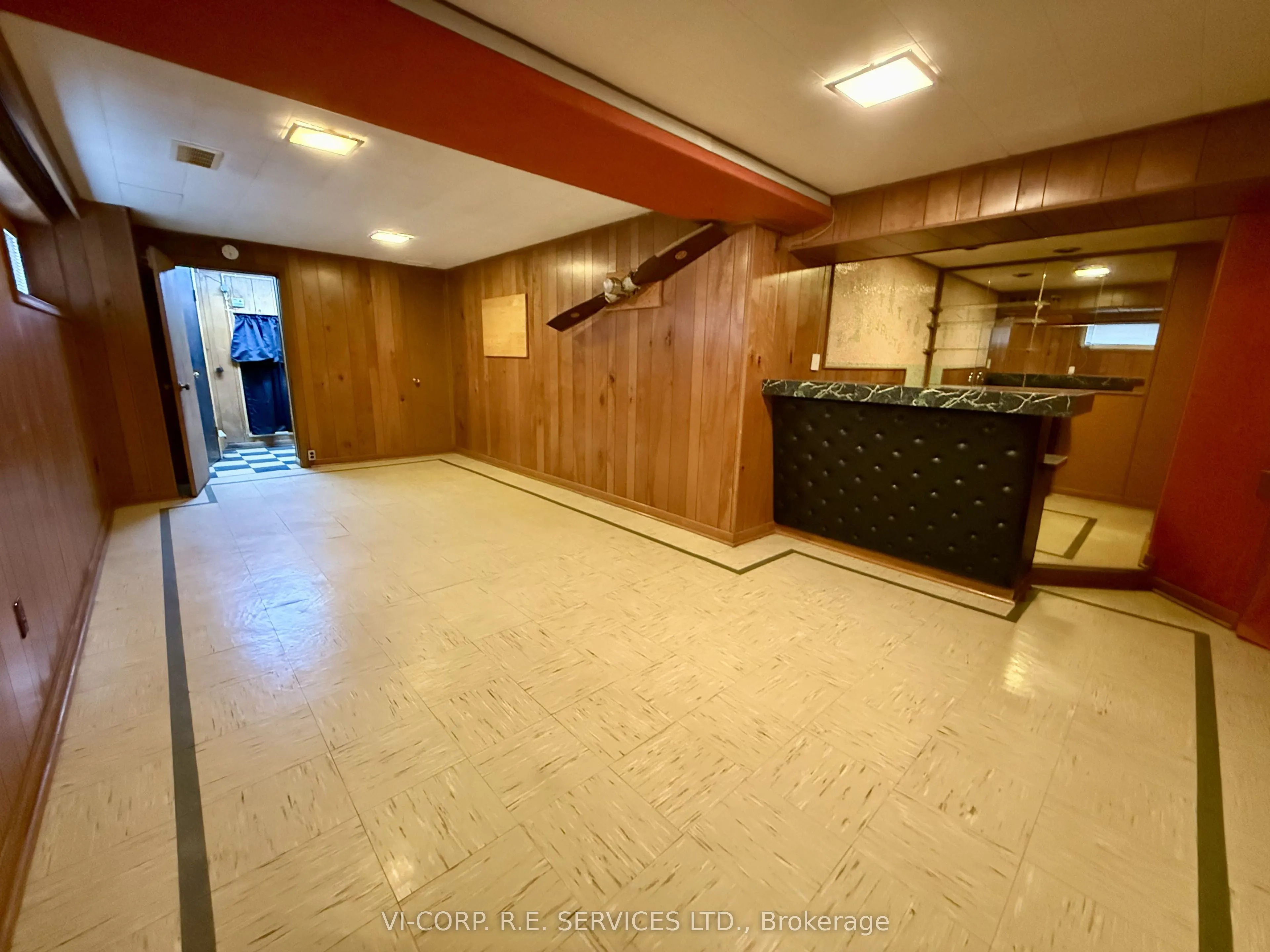 25 Bamford Crescent